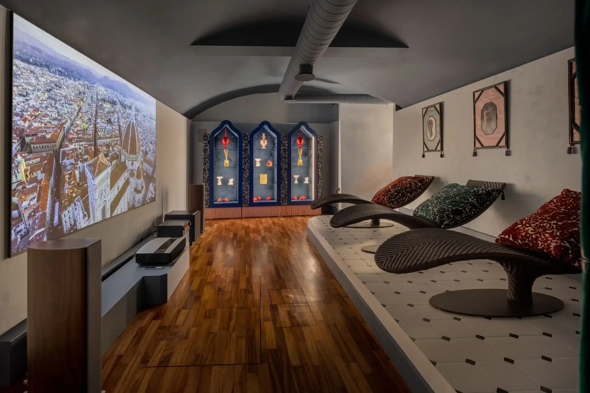 hotel+number+nine+firenze+spa+4k+home+theater+relax+in+the+heart+of+florence+italy (1).webp