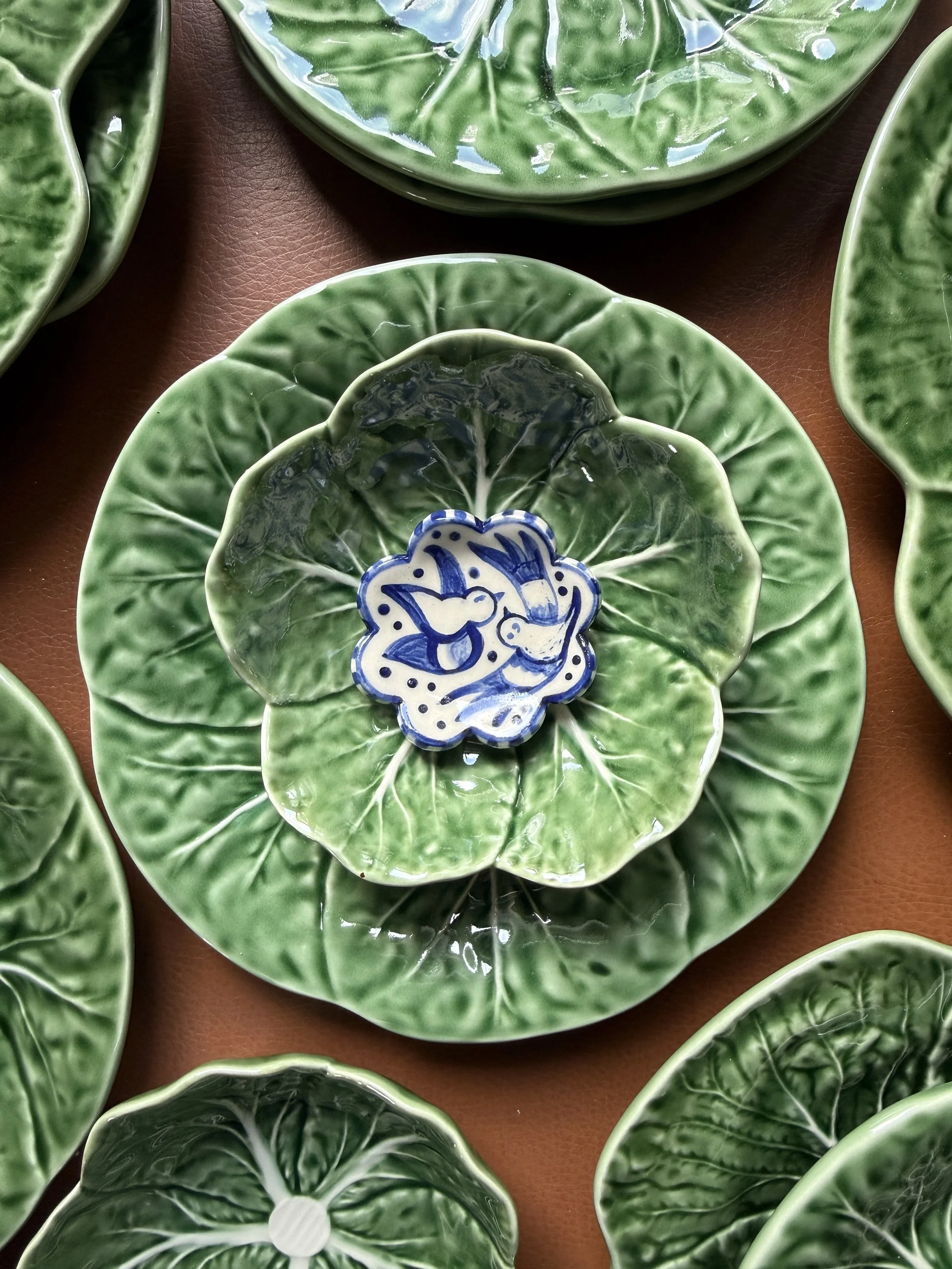 Blue Willow Bird Brush Rest or Ring Dish