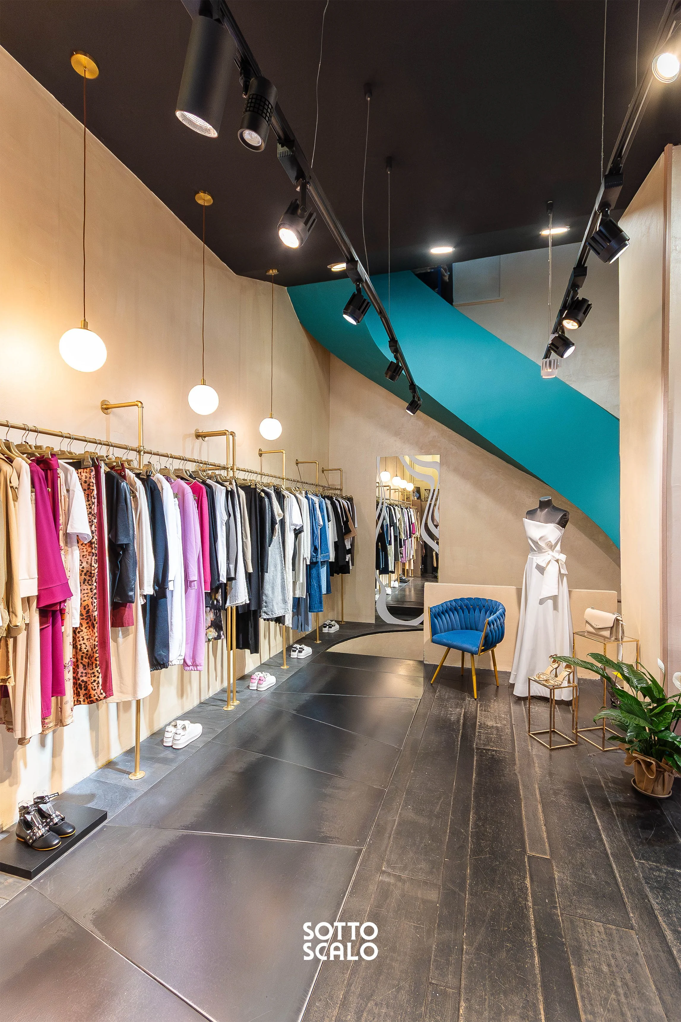 4 - SOTTOSCALO - ALAN GOGLIA.jpg