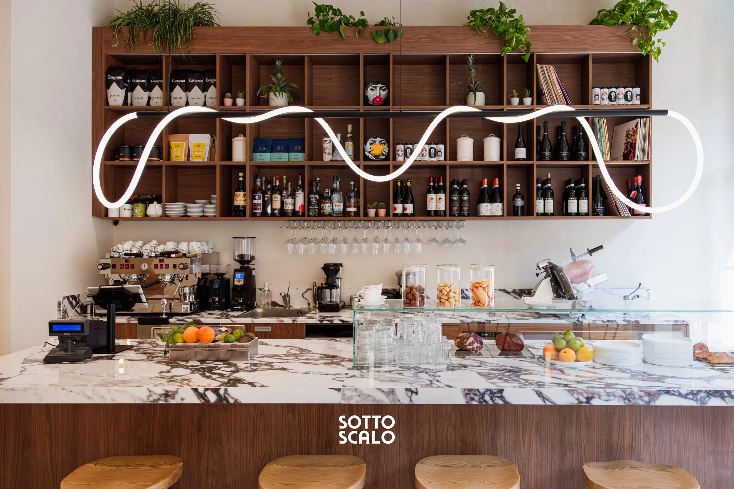 8 - SOTTOSCALO - PIASU'.jpg