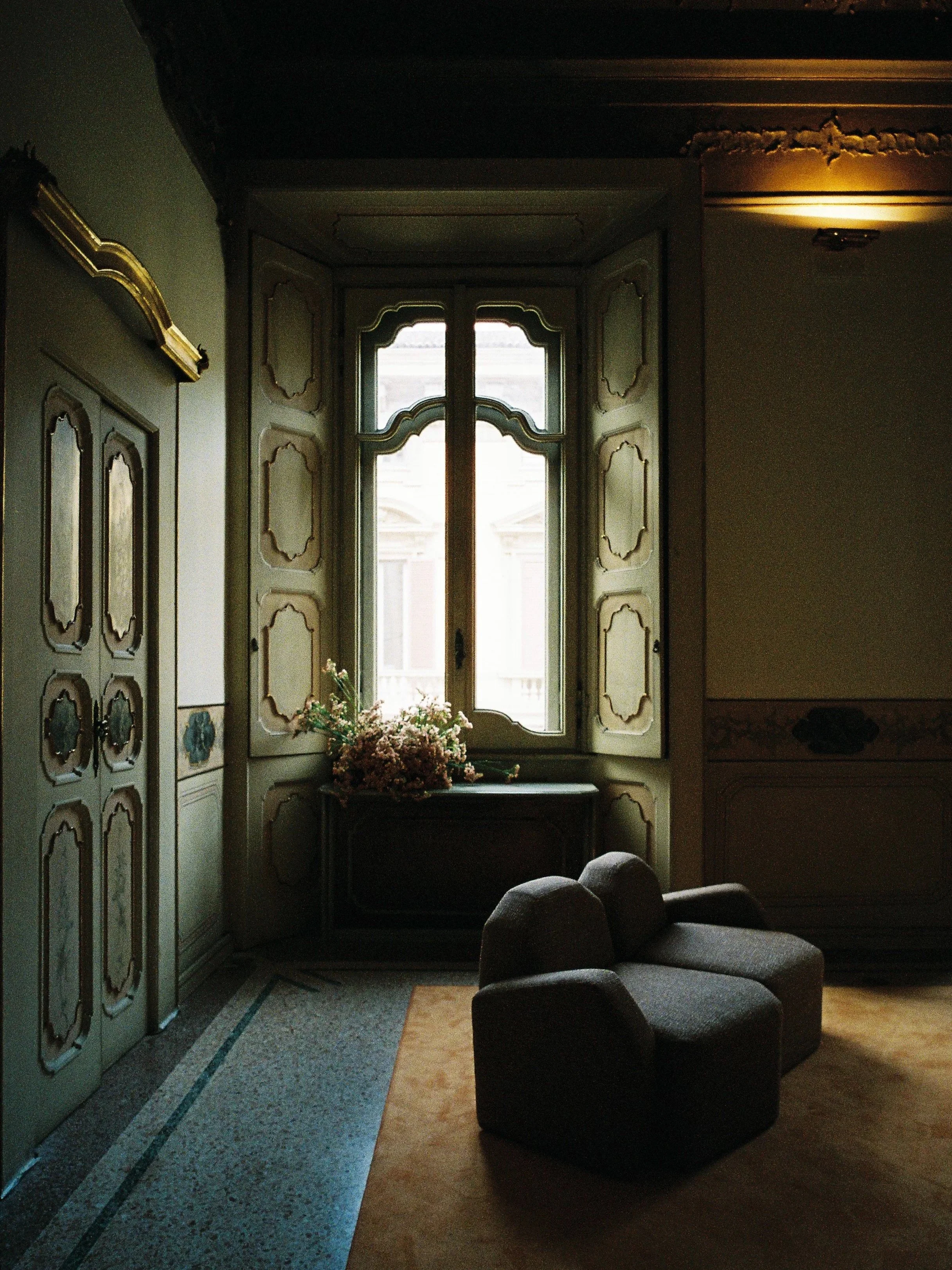 H%26M+HOME+KELLY+wearstler+Palazzo+Acerbi_MDW26%C2%A9Arianna_Roda-30.jpg