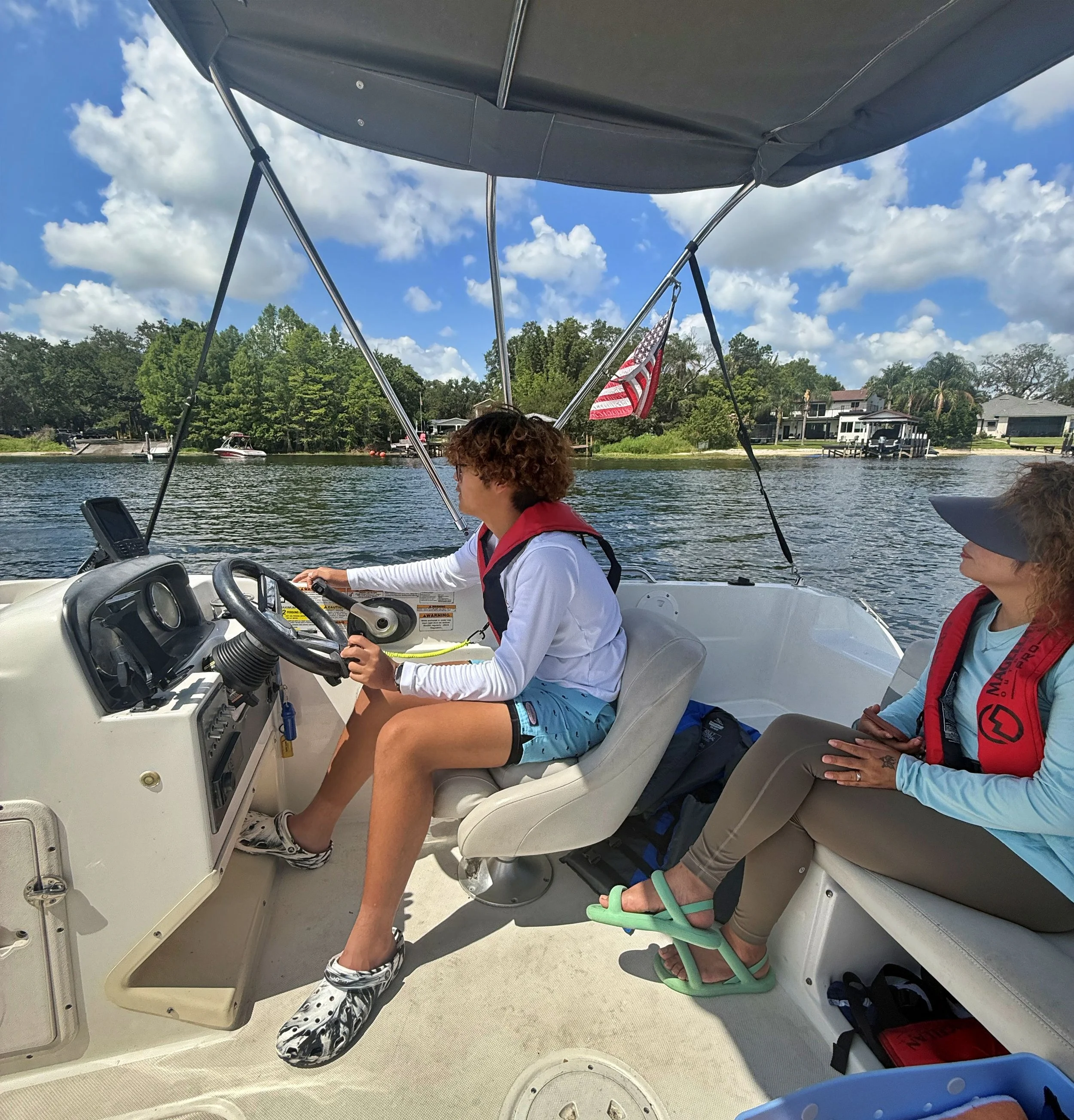 Youth hands on training taught be licensed captains in Orlando on the Conway Chain of Lakes or we come to you. Ages 14+