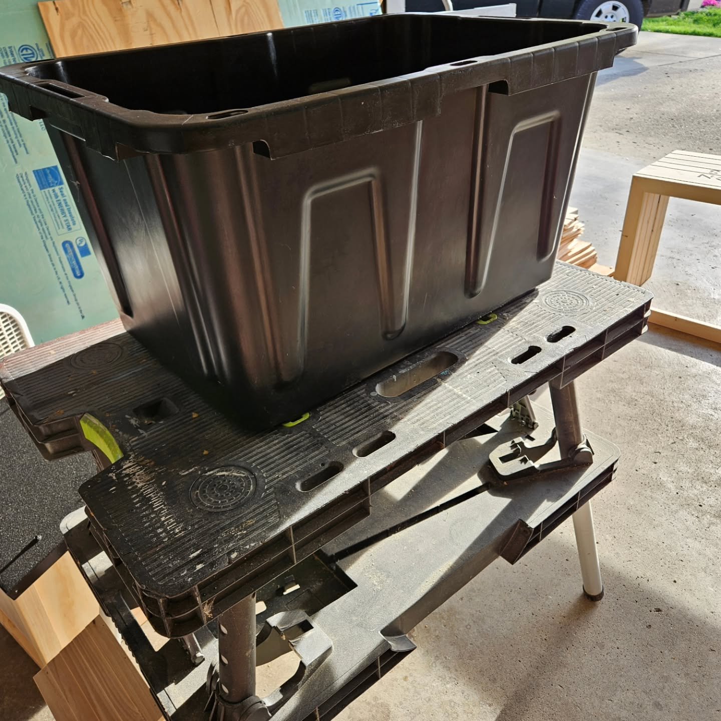 How about a before and after?
Dressed up a plain plastic tote with some repurposed tongue and groove boards. A little give back project.
#occ #operationchristmaschild #tongueandgroove #repurposed #woodworking