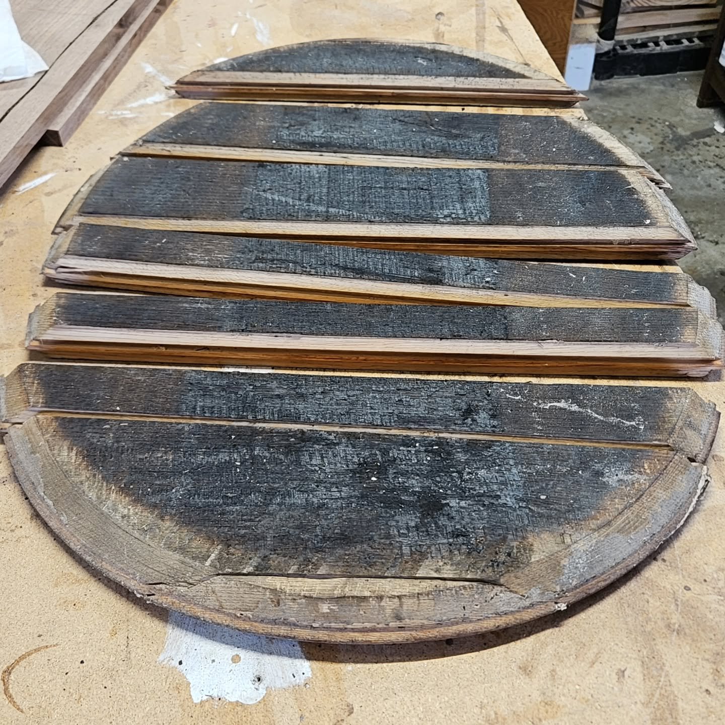 Think I might try a little repurposing project next.
#breakitdown #builditup #bourbon #bourbonbarrel #repurposed #reclaimed #recycled