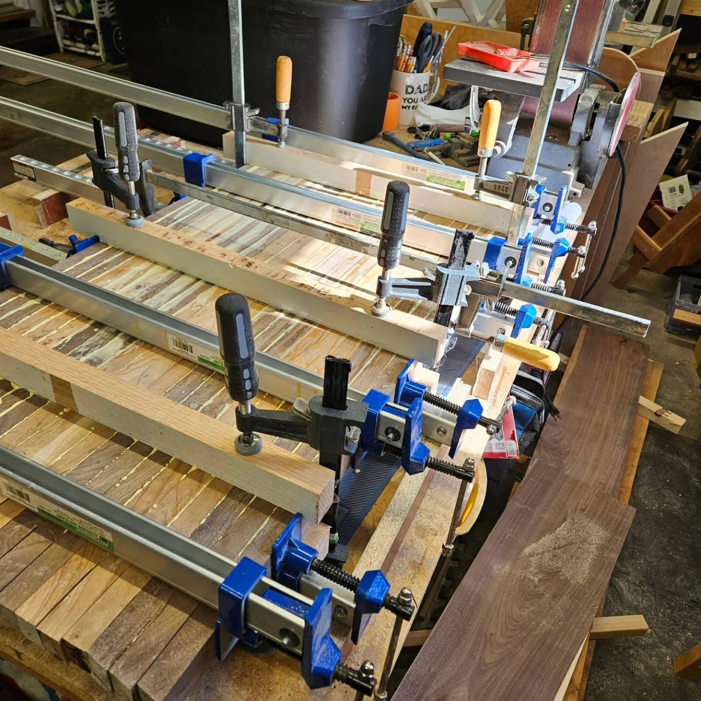 Back at it! A little better temps allowed for getting this glue up started. Hope to build some momentum back this week because I have a full to-do list to deliver!

#woodworking #smallbusiness #smallshop #clampchamp #cuttingboard