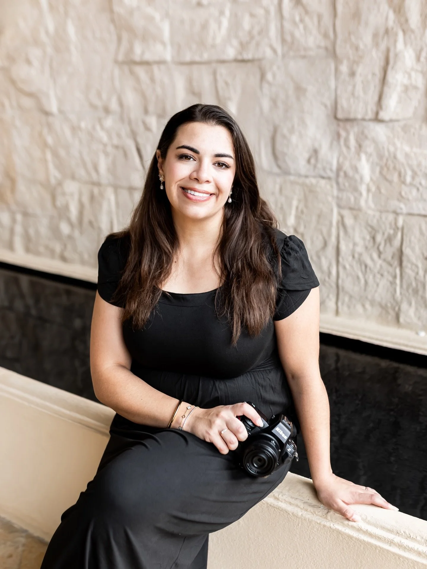 Hey friends, new and old 🤍

I figured it was time for a little reintroduction!

I&rsquo;m Anastasia, the face behind the camera; a wedding &amp; lifestyle photographer who&rsquo;s completely in love with capturing real, meaningful moments. I&rsquo;m