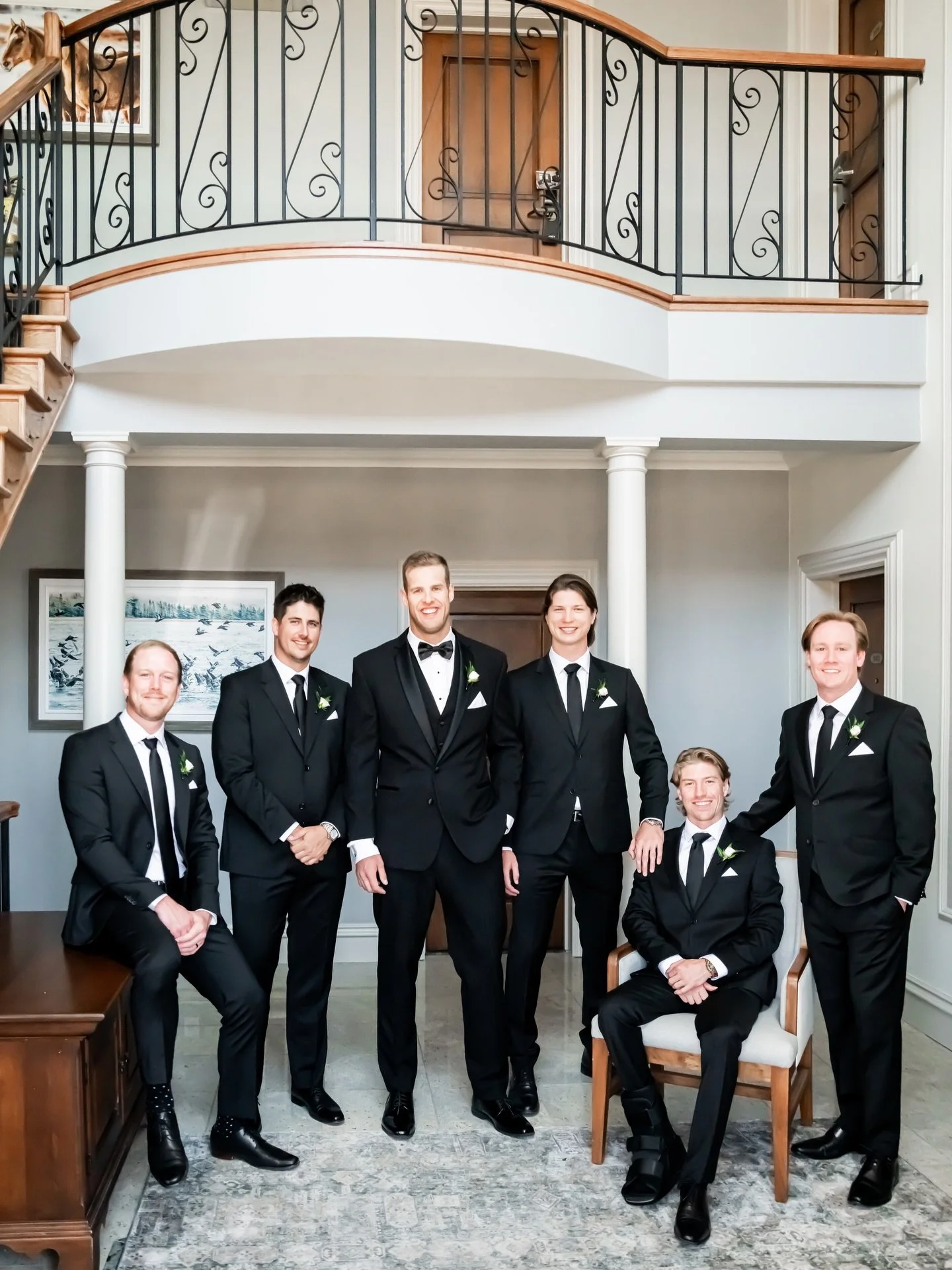 Hard to say who slayed the bridal party photos 🧐 I think it&rsquo;s a tie? 

#yycweddingphotographer #calgaryweddingphotographer #calgarywedding #yycweddingvendors #yycweddings 

Assisting my fav @tesslucasphoto