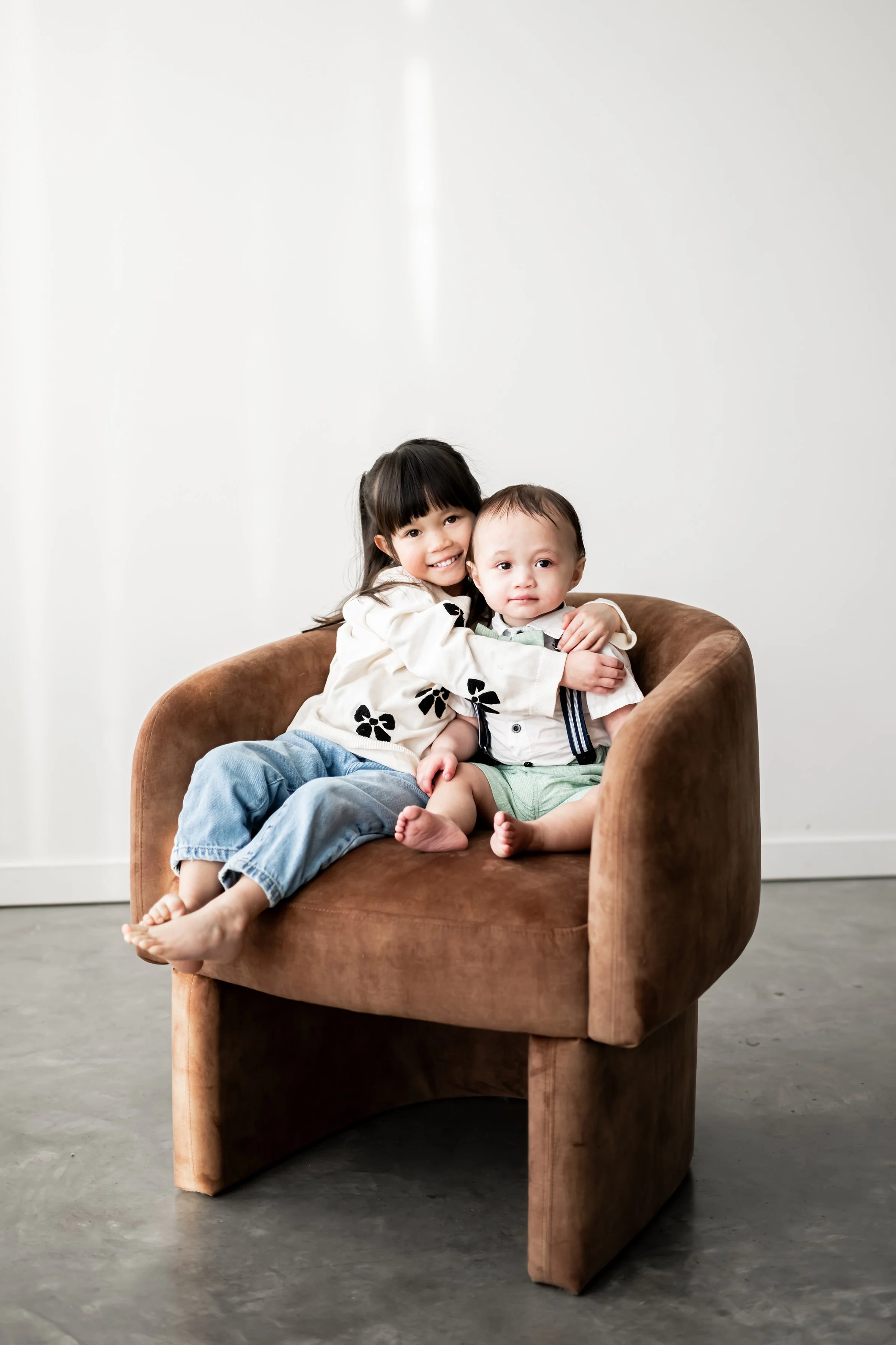 Lennon_CalgaryFamilyPhotographer-3.jpg