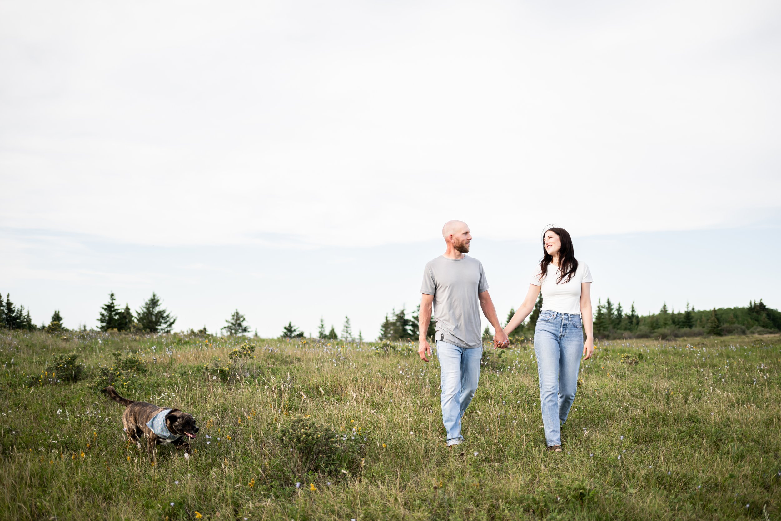 What to Wear for Your Photo Session in Calgary | Outfit Ideas for Families, Couples &amp; Professionals