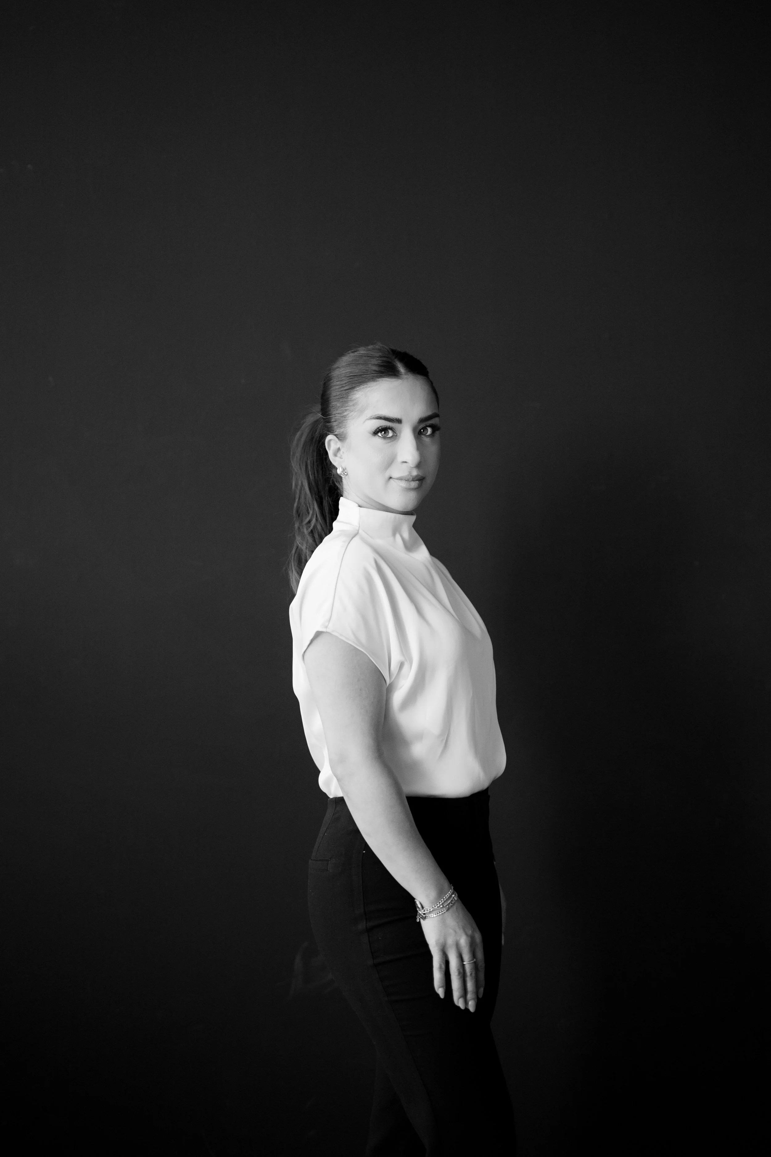 Tamara_CalgaryBrandingPhotography-74.jpg