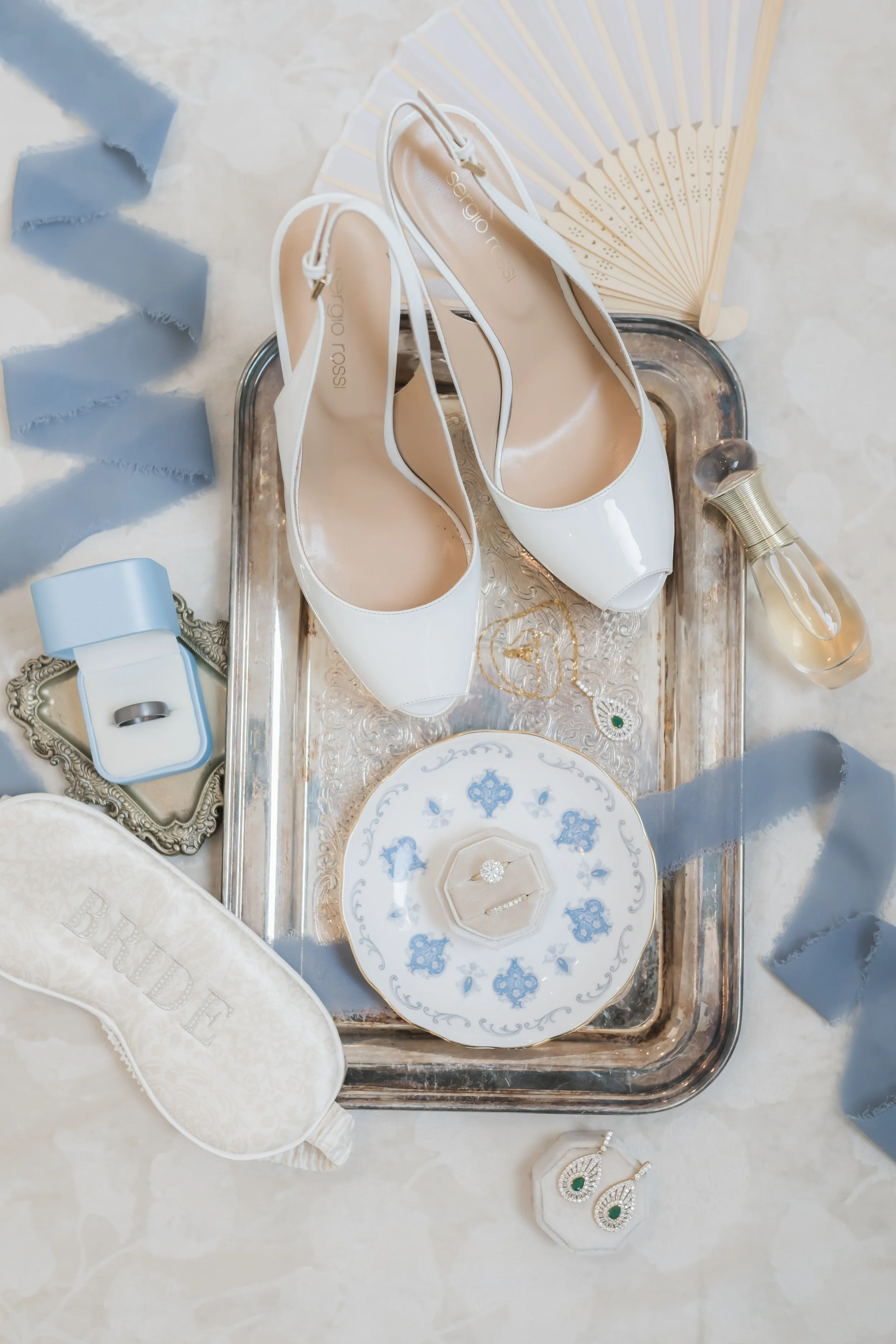 R&B_CalgaryWeddingPhotographer-16.jpg
