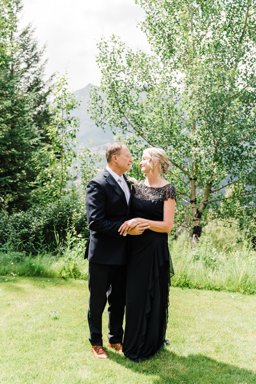 S&B_CalgaryWeddingPhotographer-276 Large.jpeg