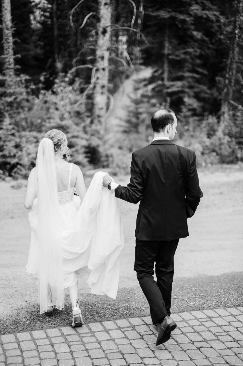 S&B_CalgaryWeddingPhotographer-344 Large.jpeg