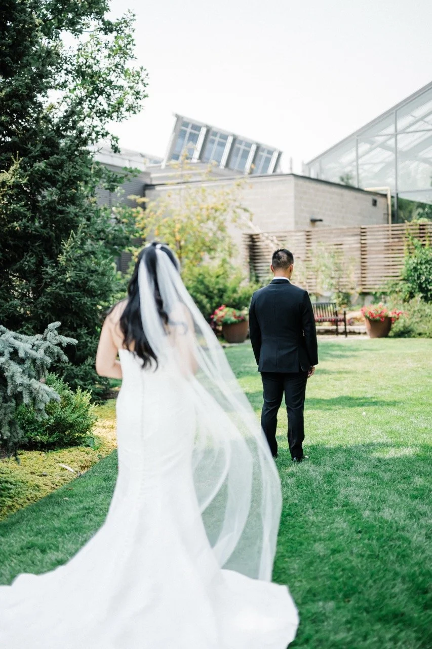 T&C_Sneakpeeks_CalgaryWeddingPhotographer-33 Large.jpeg