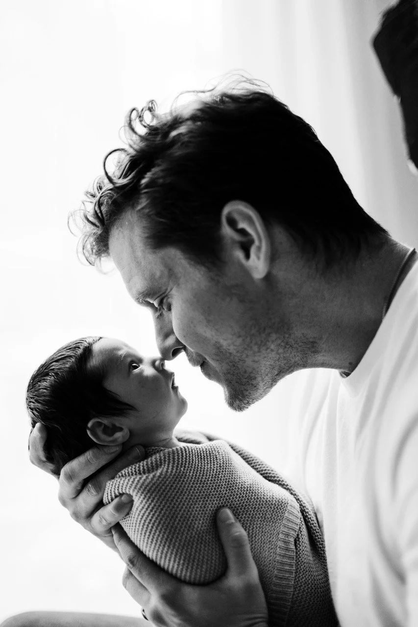 Welcome to the heartwarming world of Calgary newborn photography. Cherish the precious moments of your little one's arrival with our expert services. As a trusted newborn photographer in Calgary, we specialize in capturing the innocence and joy of th