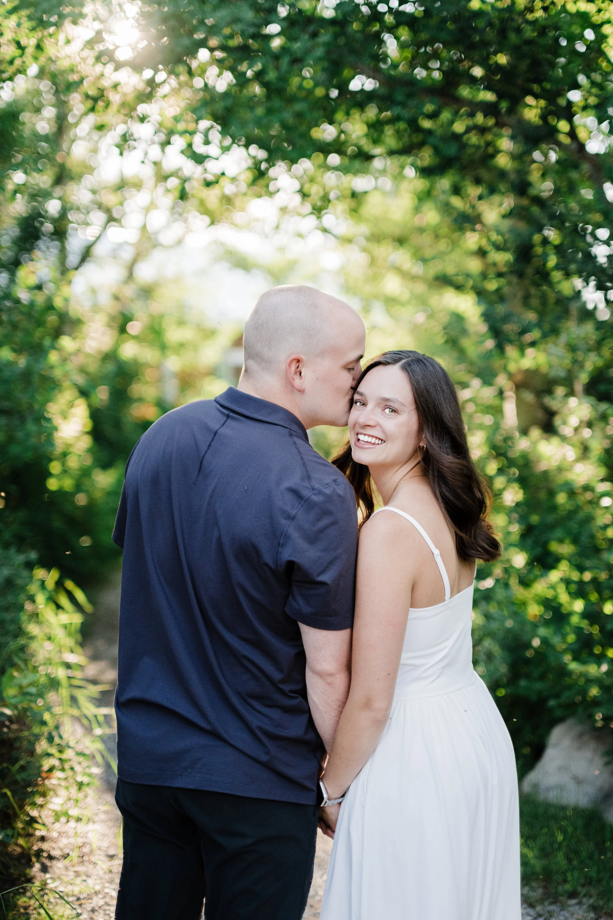 If you’re looking for Calgary engagement photography with a modern, playful, and editorial feel, you’re in the right place. I capture couples in a way that blends candid moments with a stylish, fashion-inspired edge—so your photos feel effortless, na
