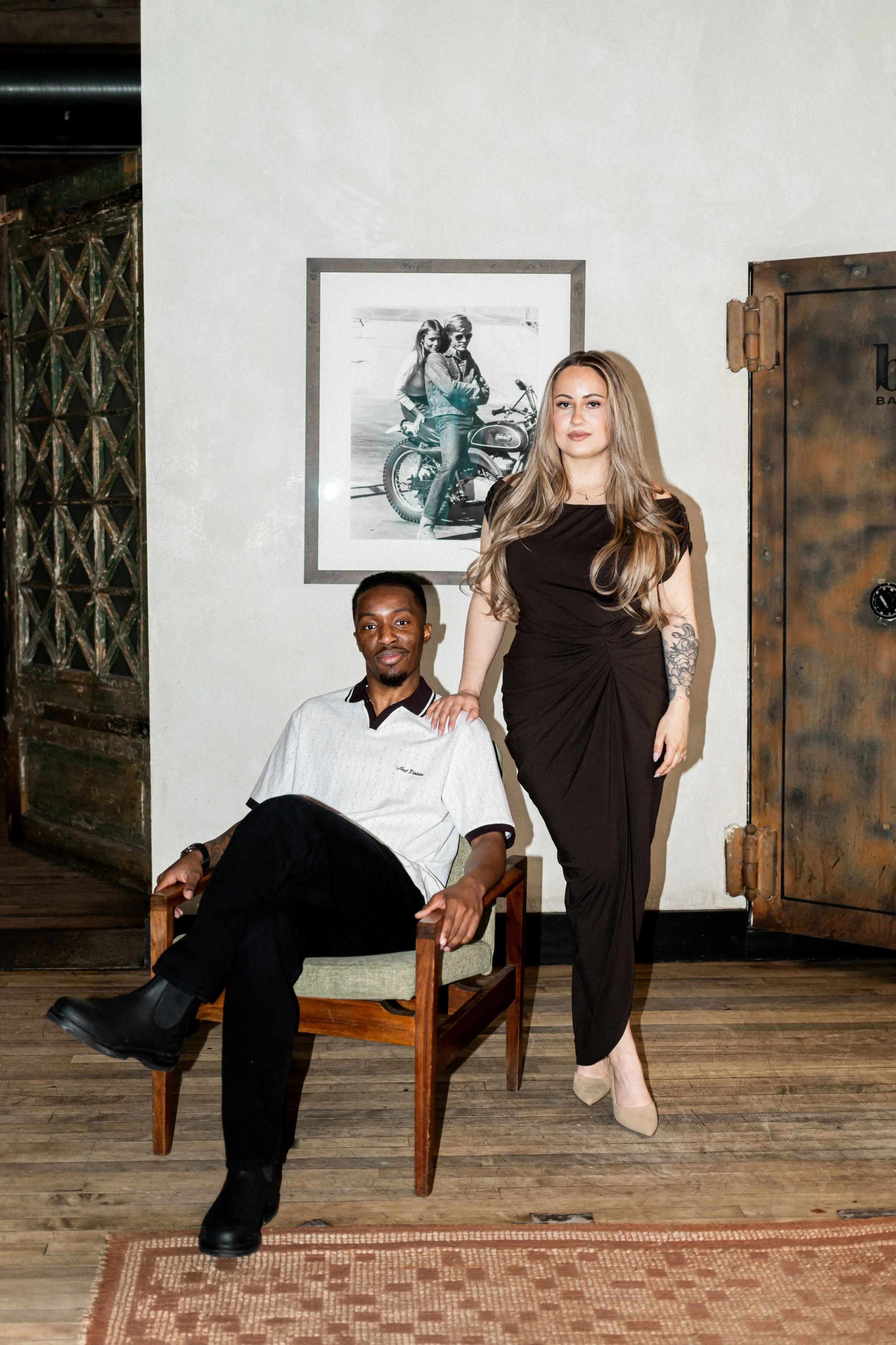 If you’re looking for Calgary engagement photography with a modern, playful, and editorial feel, you’re in the right place. I capture couples in a way that blends candid moments with a stylish, fashion-inspired edge—so your photos feel effortless, na