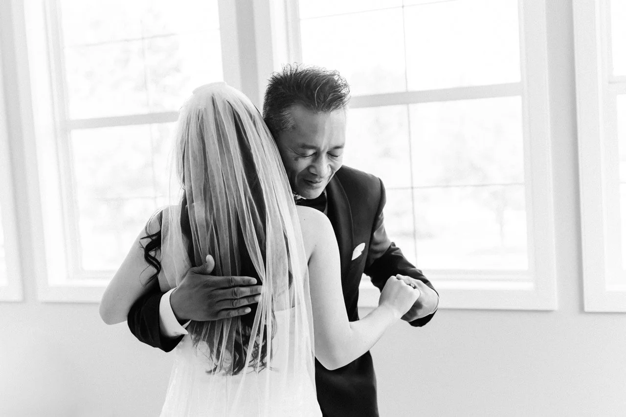 T&C_Sneakpeeks_CalgaryWeddingPhotographer-20 Large.jpeg