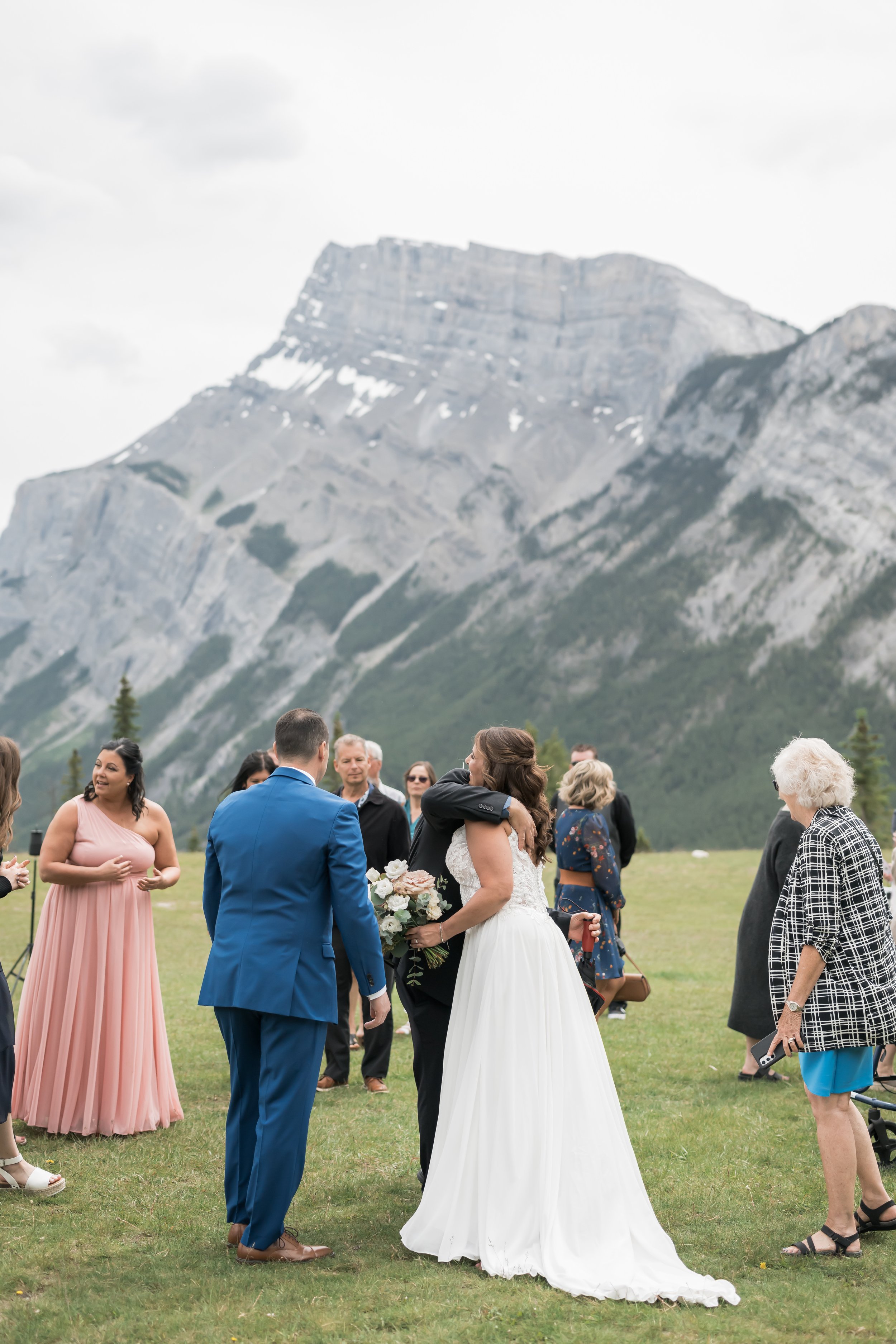 P&R_CalgaryWeddingPhotographer-15.jpeg