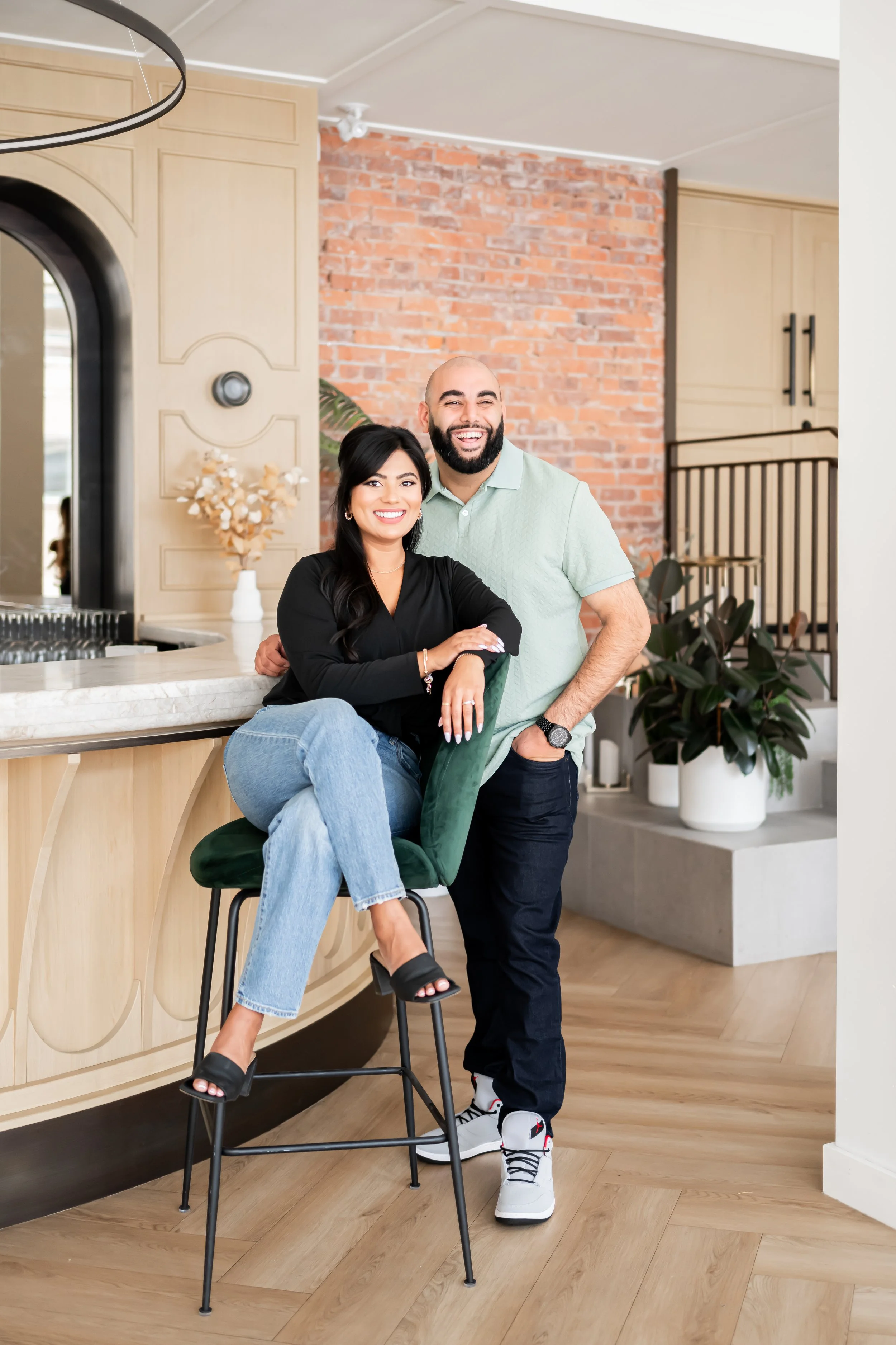 Professional headshots that feel confident, natural, and aligned with your brand. As a Calgary branding photographer, I create modern, editorial-style headshots for entrepreneurs, creatives, and professionals looking to elevate their online presence.