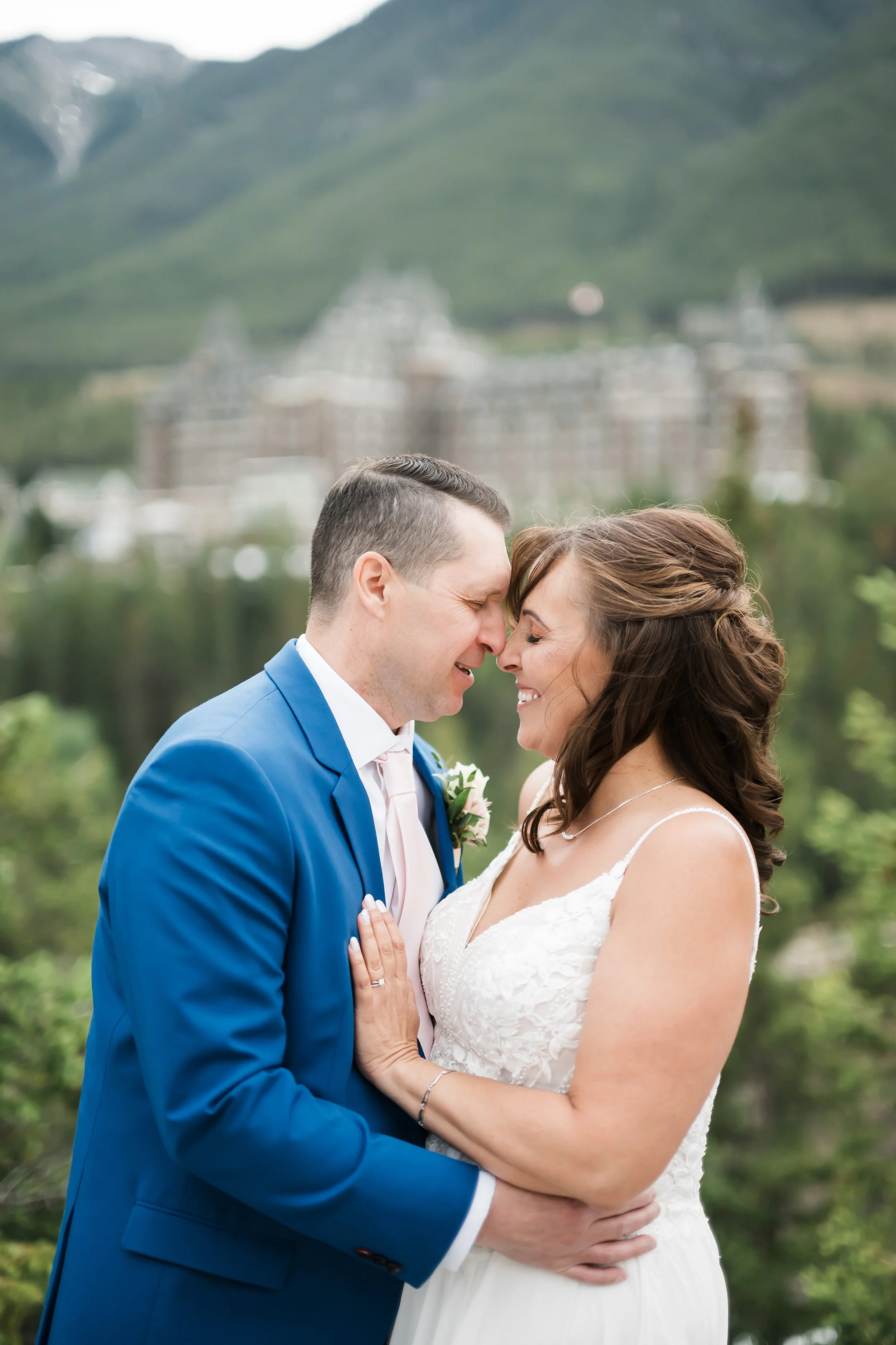 P&R_CalgaryWeddingPhotographer-38.jpeg