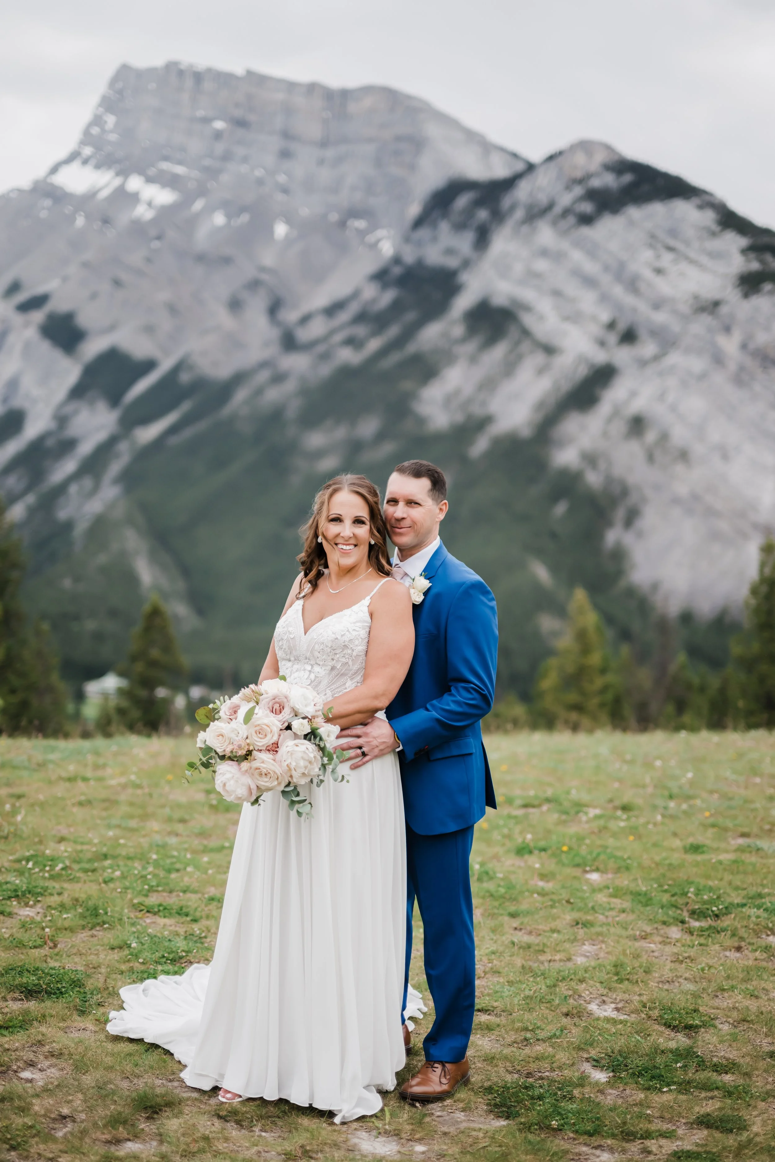 P&R_CalgaryWeddingPhotographer-20.jpeg