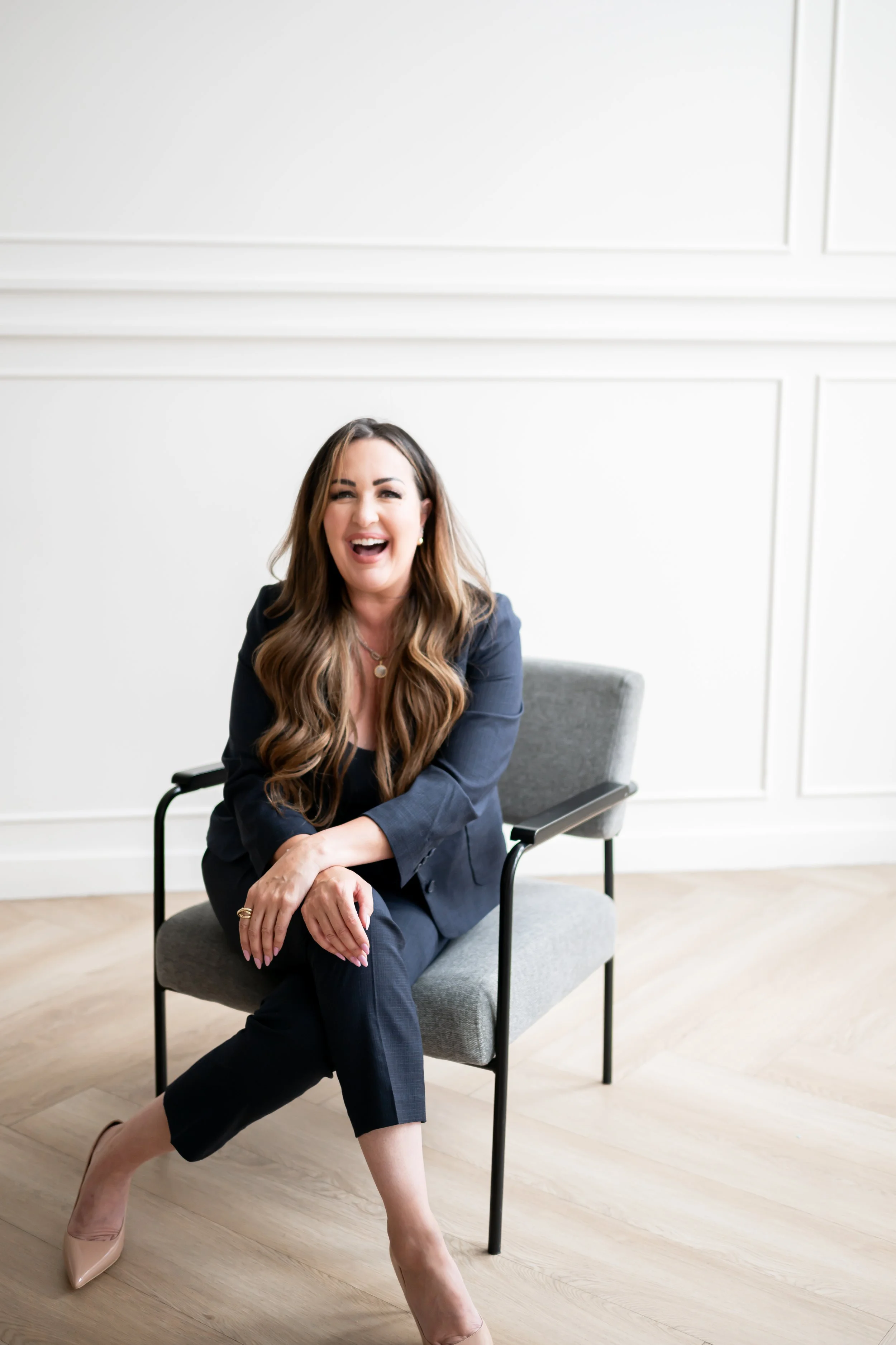 Professional headshots that feel confident, natural, and aligned with your brand. As a Calgary branding photographer, I create modern, editorial-style headshots for entrepreneurs, creatives, and professionals looking to elevate their online presence.