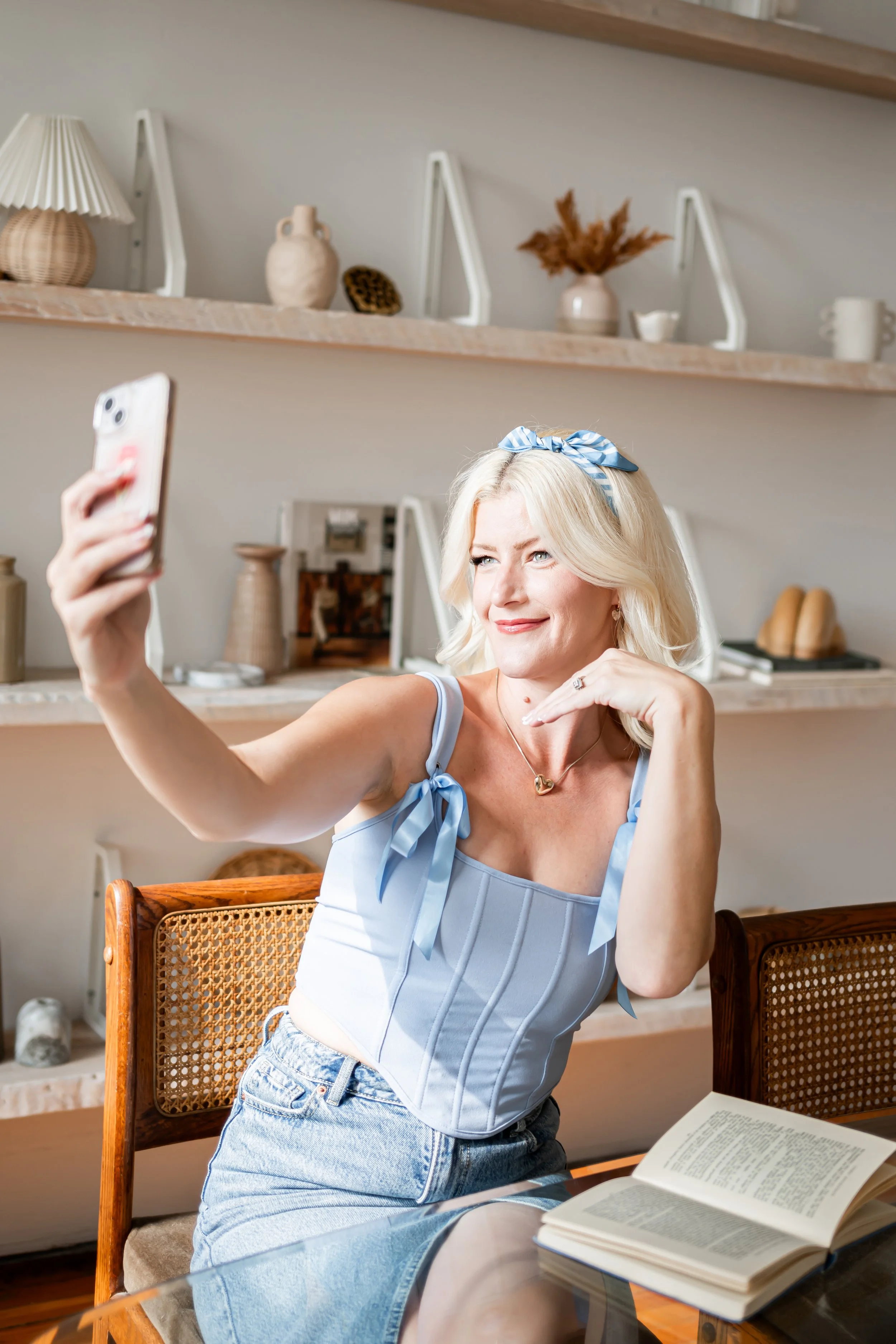 Professional headshots that feel confident, natural, and aligned with your brand. As a Calgary branding photographer, I create modern, editorial-style headshots for entrepreneurs, creatives, and professionals looking to elevate their online presence.