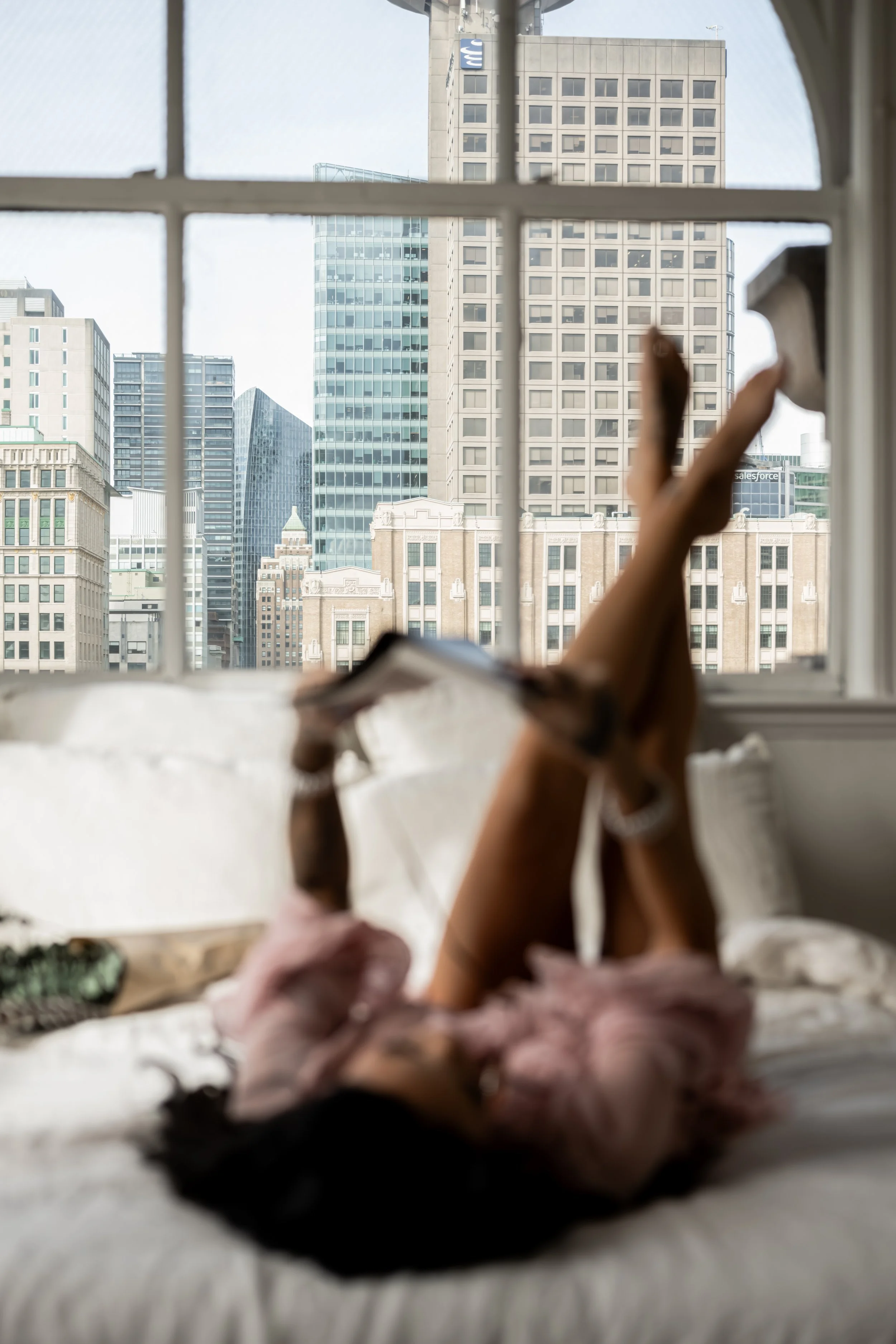 Embrace your confidence and capture your allure with our premier Calgary boudoir photography services. Our skilled team specializes in tasteful and empowering boudoir sessions that celebrate your unique beauty. As a trusted boudoir photographer in Ca