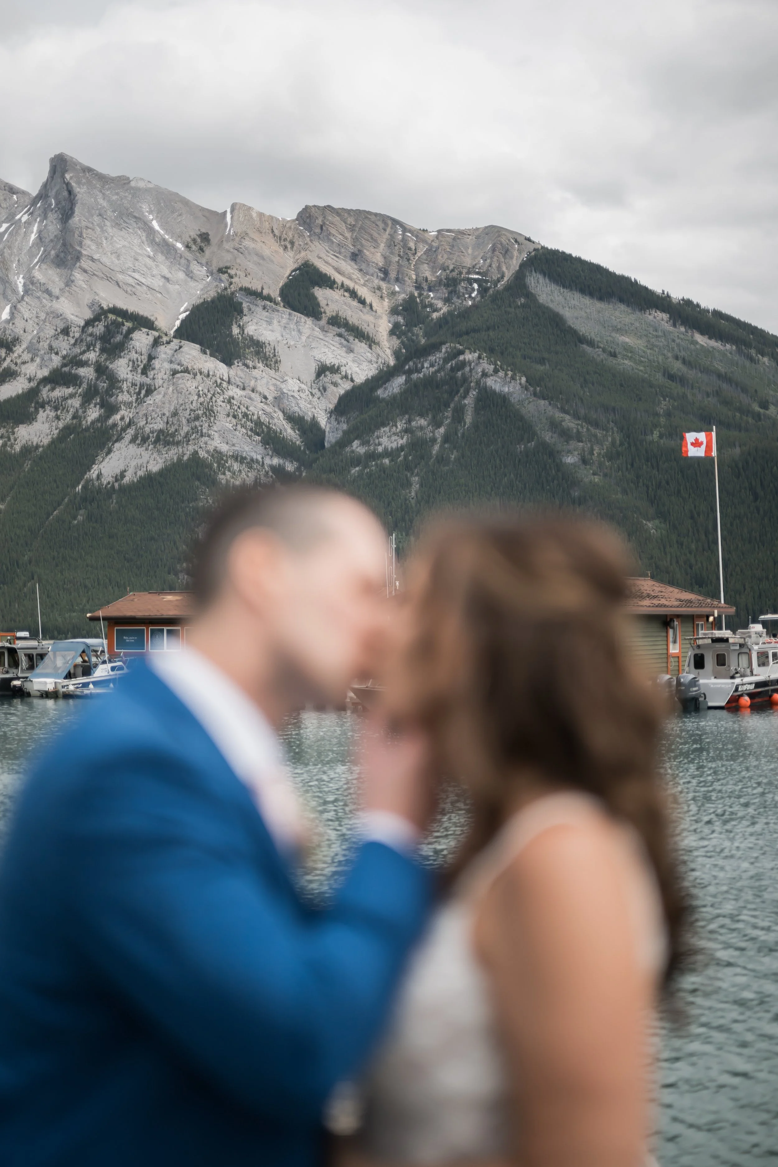 P&R_CalgaryWeddingPhotographer-53.jpeg
