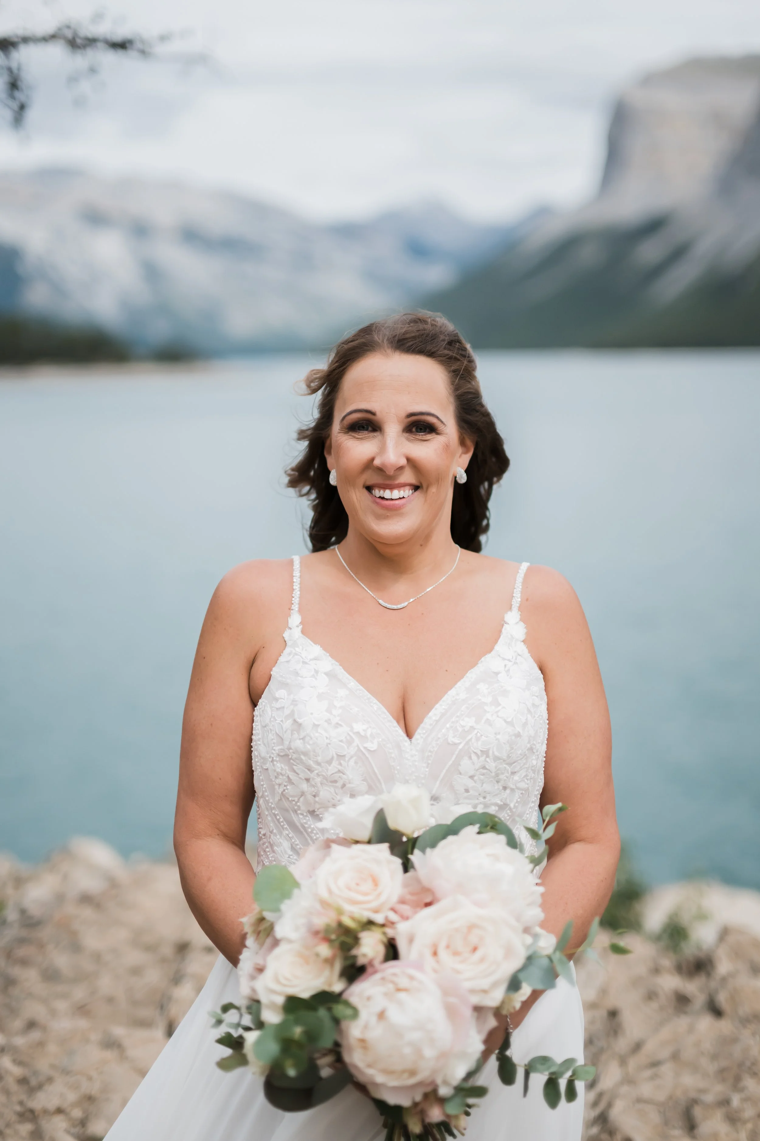 P&R_CalgaryWeddingPhotographer-64.jpeg