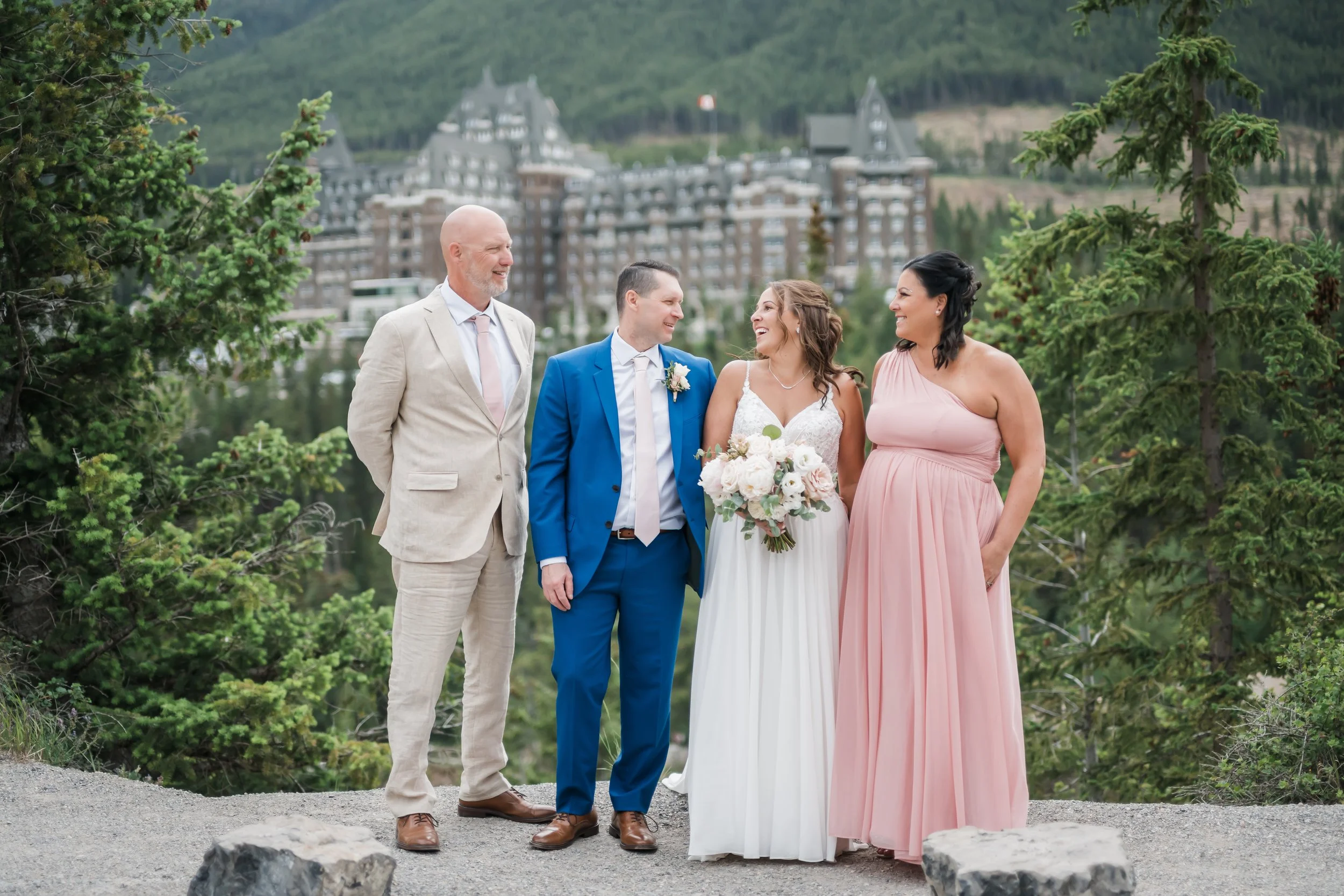 P&R_CalgaryWeddingPhotographer-35.jpeg