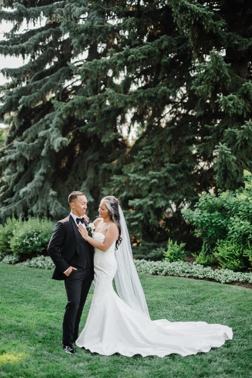 T&C_Sneakpeeks_CalgaryWeddingPhotographer-62 Large.jpeg