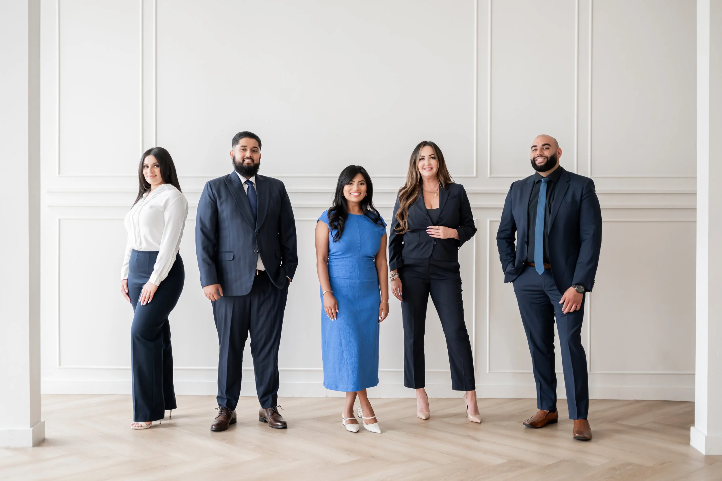 Professional headshots that feel confident, natural, and aligned with your brand. As a Calgary branding photographer, I create modern, editorial-style headshots for entrepreneurs, creatives, and professionals looking to elevate their online presence.