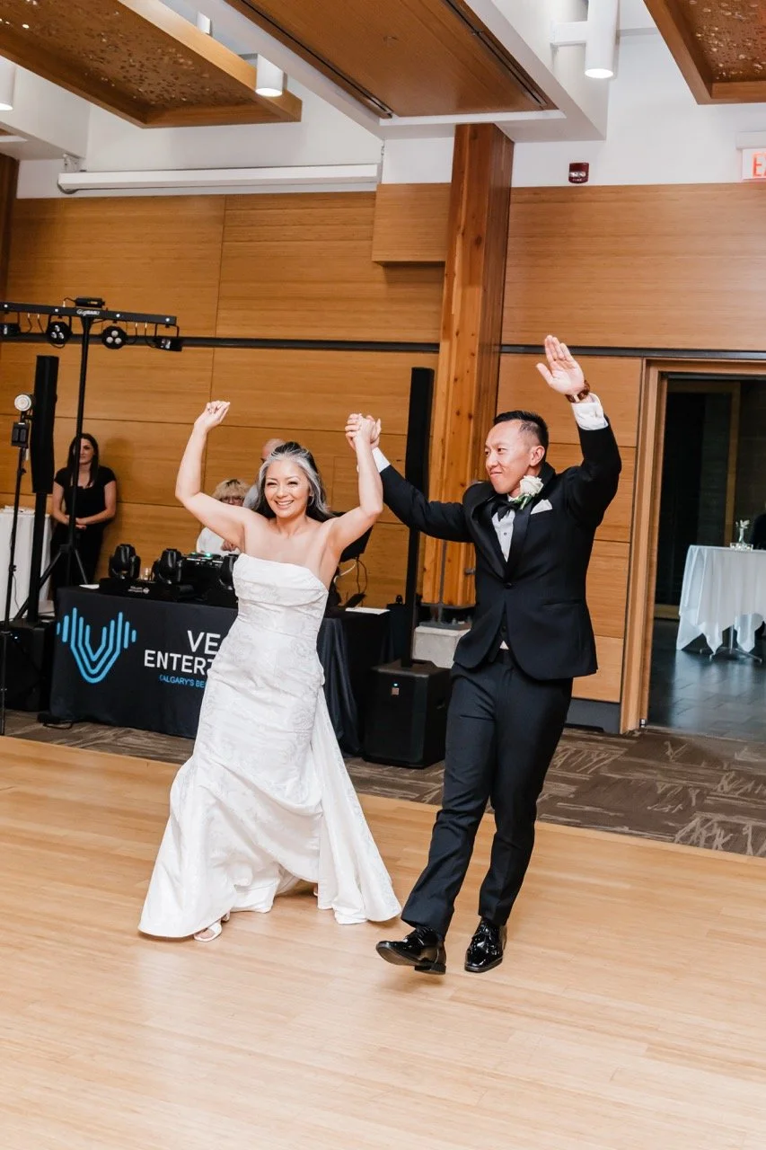 T&C_Sneakpeeks_CalgaryWeddingPhotographer-74 Large.jpeg