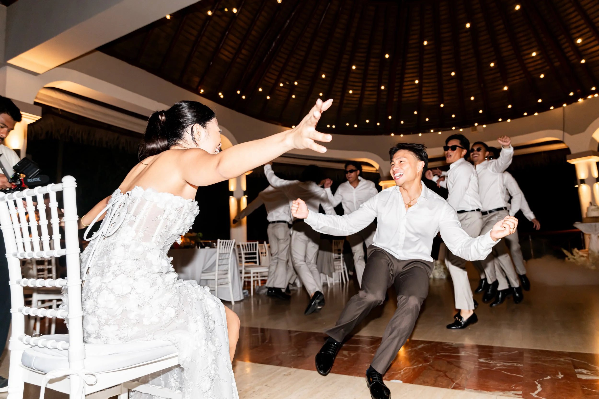 A&A_CalgaryWeddingPhotographer-980.jpeg