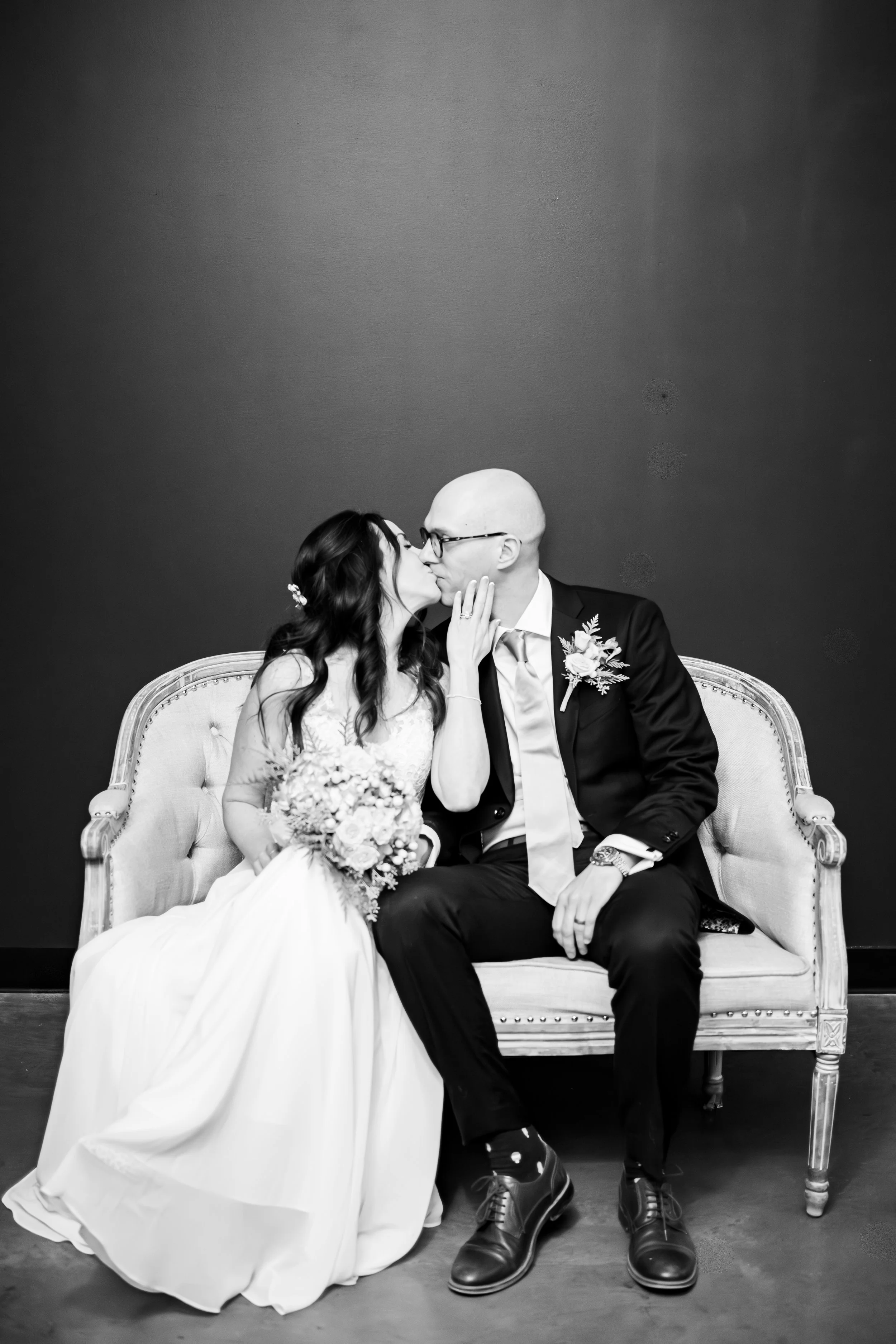 Calgary Wedding Photographer - Anastasia Kircheva Photography is committed to giving you the Best Calgary Wedding Photography service. Book now for your Calgary Wedding Photography, Engagement Photography or Calgary Family Session. Make memories whil