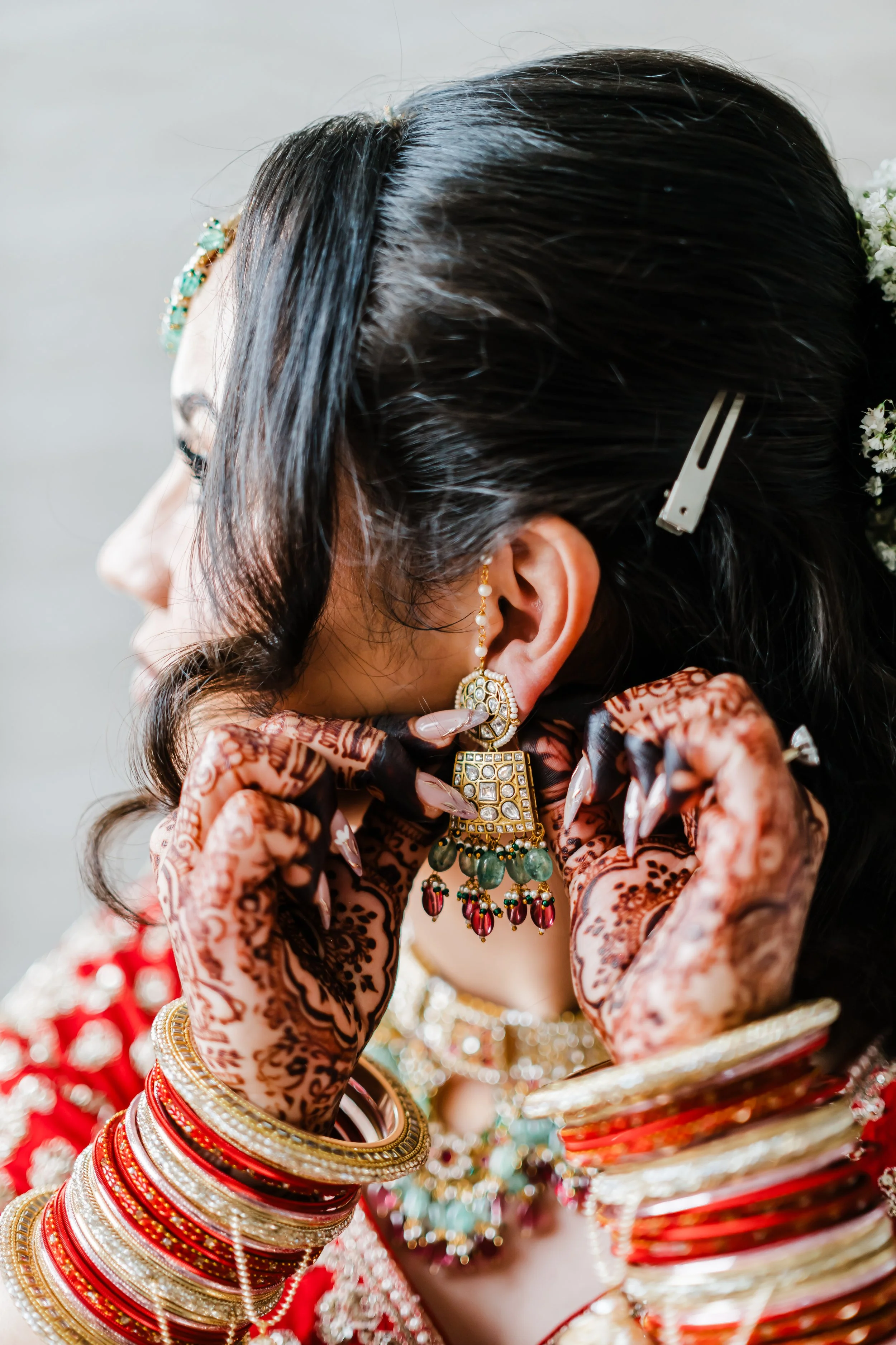 Anastasia_CalgaryIndianWeddingPhotographer-4.jpeg