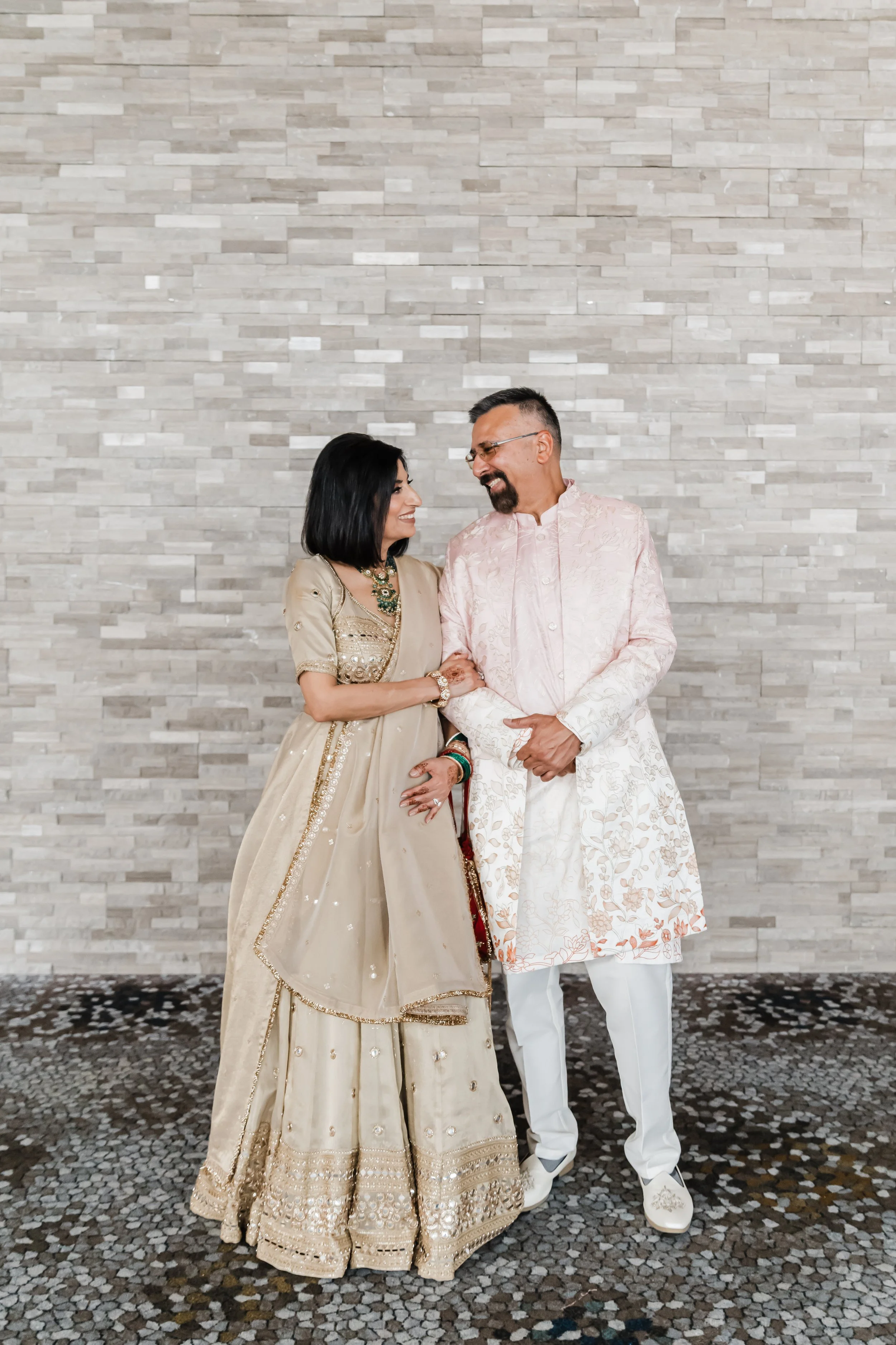 Anastasia_CalgaryIndianWeddingPhotographer-63.jpeg