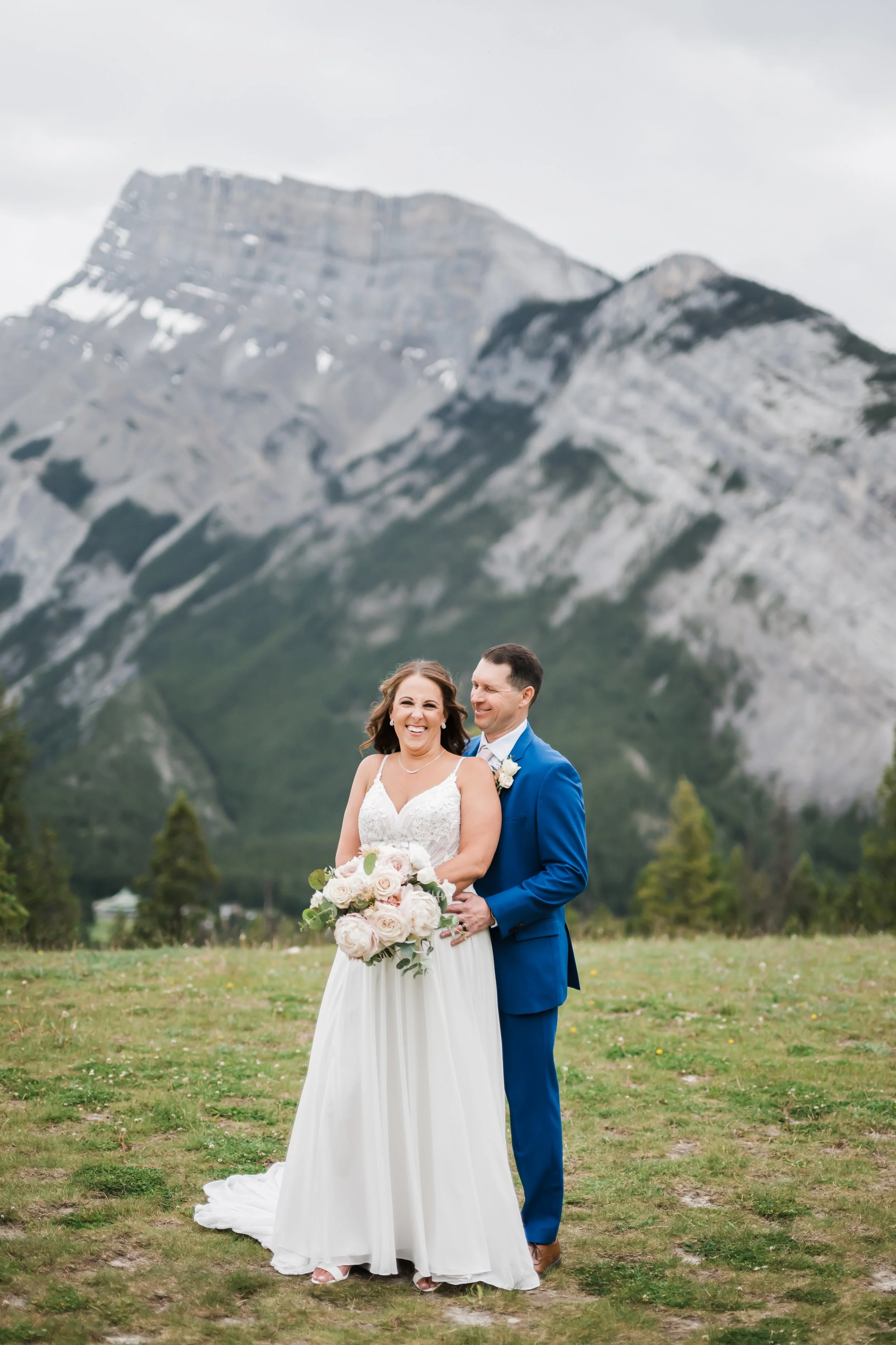 P&R_CalgaryWeddingPhotographer-21.jpeg
