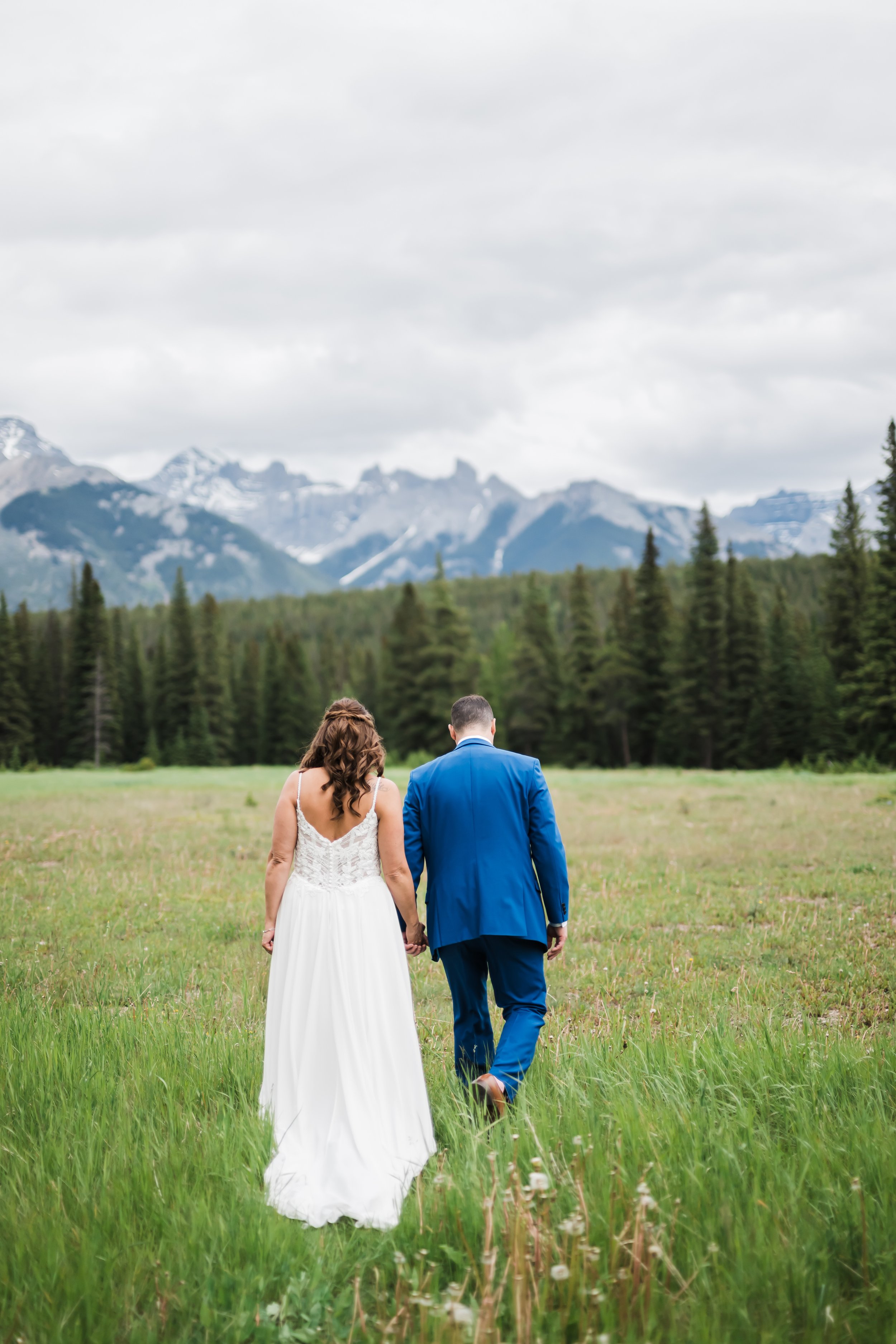 P&R_CalgaryWeddingPhotographer-47.jpeg