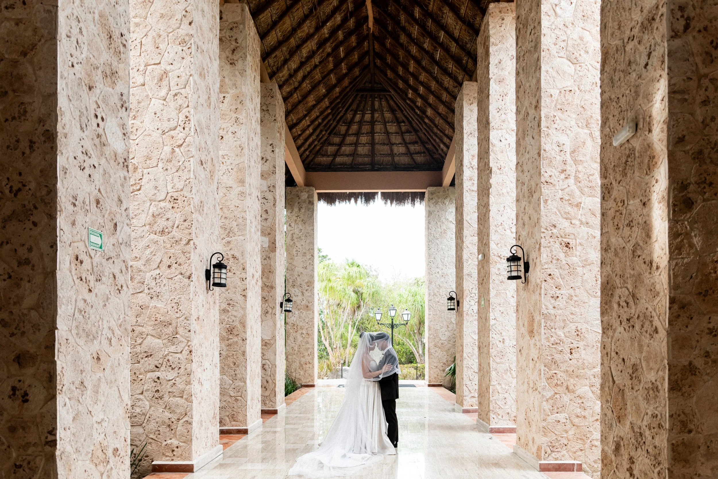 A&A_CalgaryWeddingPhotographer-603.jpeg
