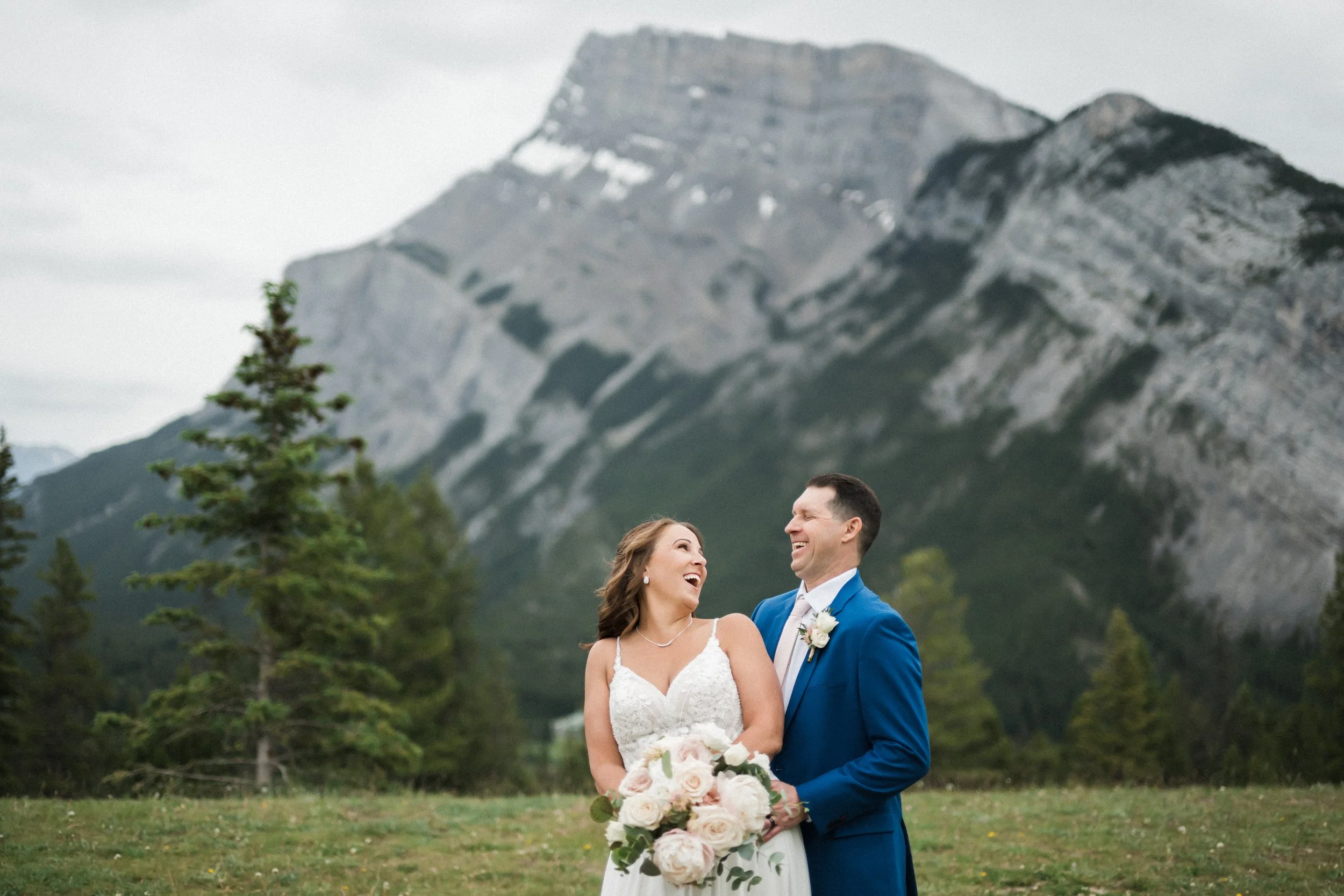 P&R_CalgaryWeddingPhotographer-22.jpeg