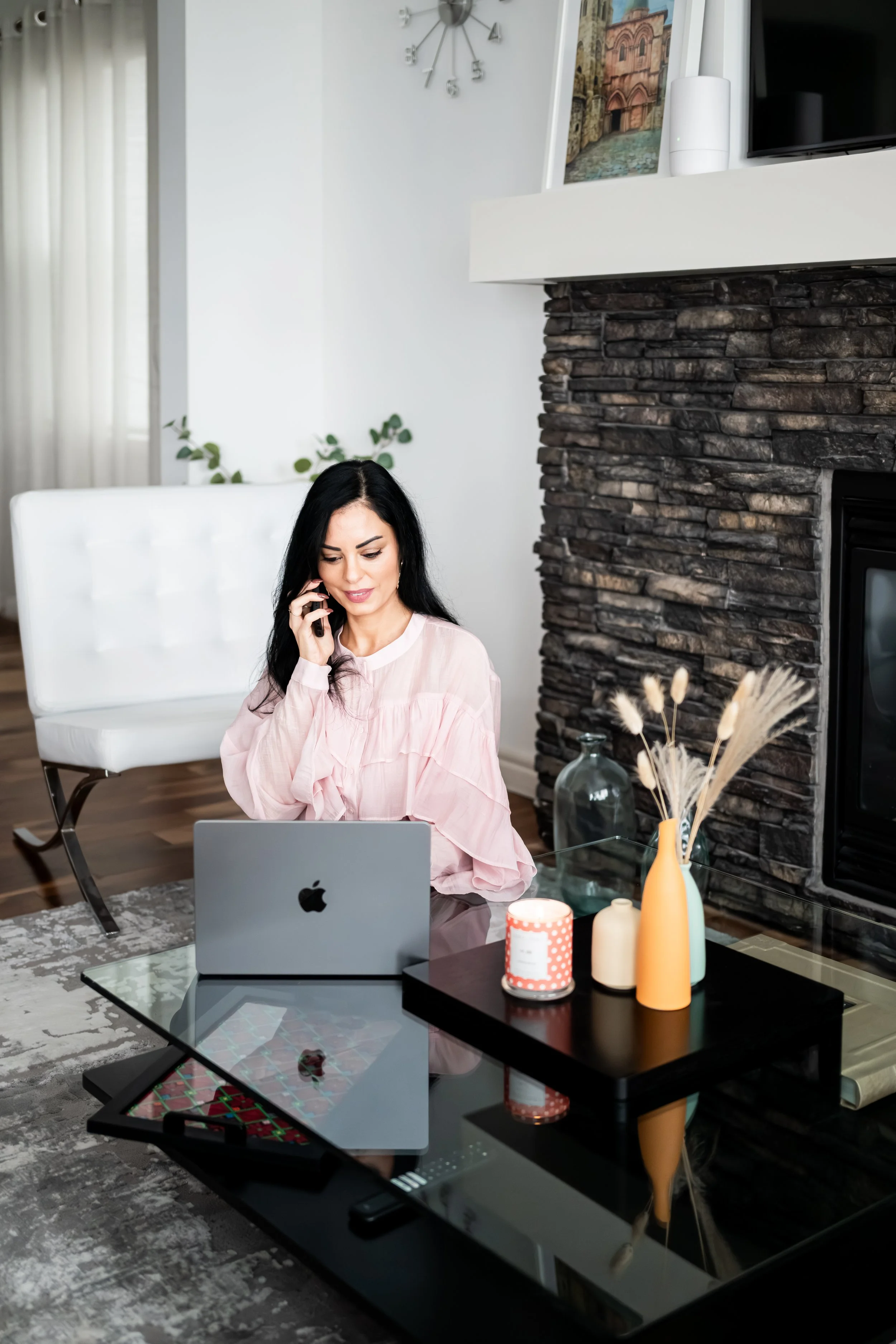 Professional headshots that feel confident, natural, and aligned with your brand. As a Calgary branding photographer, I create modern, editorial-style headshots for entrepreneurs, creatives, and professionals looking to elevate their online presence.