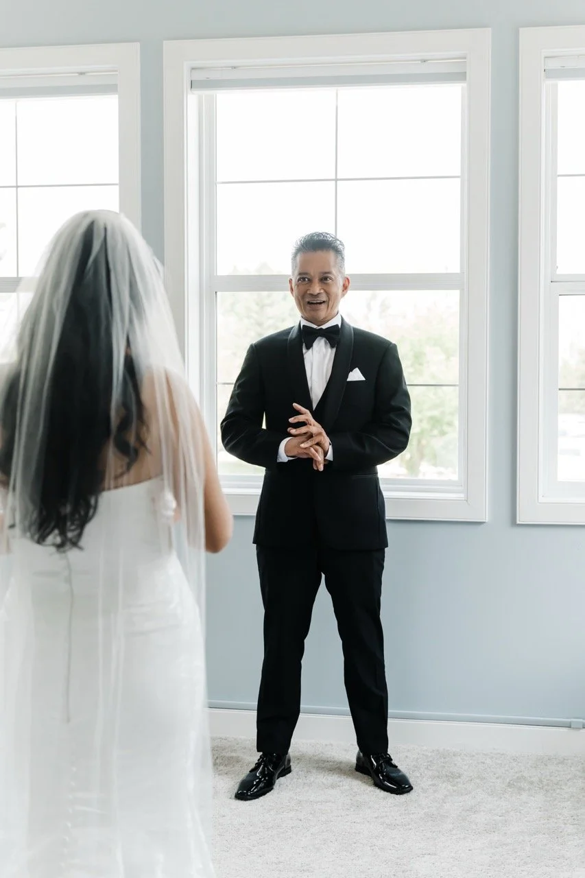 T&C_Sneakpeeks_CalgaryWeddingPhotographer-19 Large.jpeg