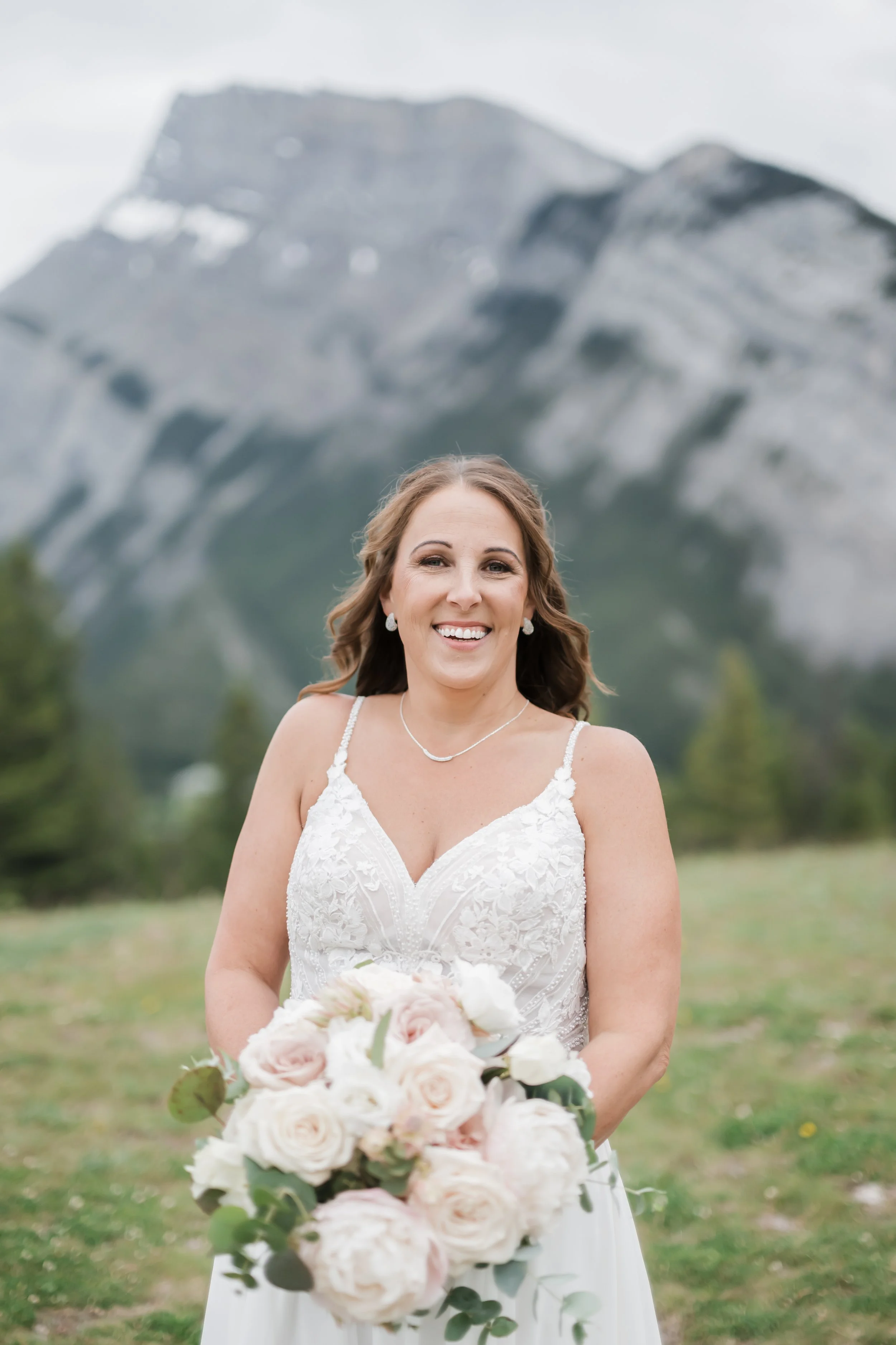 P&R_CalgaryWeddingPhotographer-25.jpeg