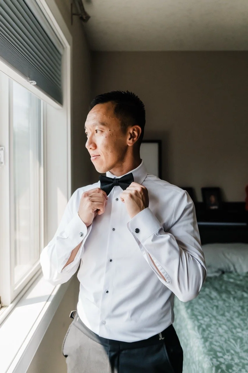 T&C_Sneakpeeks_CalgaryWeddingPhotographer-7 Large.jpeg
