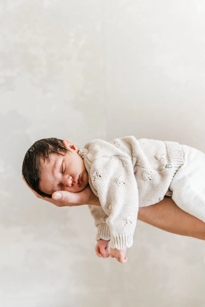 Welcome to the heartwarming world of Calgary newborn photography. Cherish the precious moments of your little one's arrival with our expert services. As a trusted newborn photographer in Calgary, we specialize in capturing the innocence and joy of th