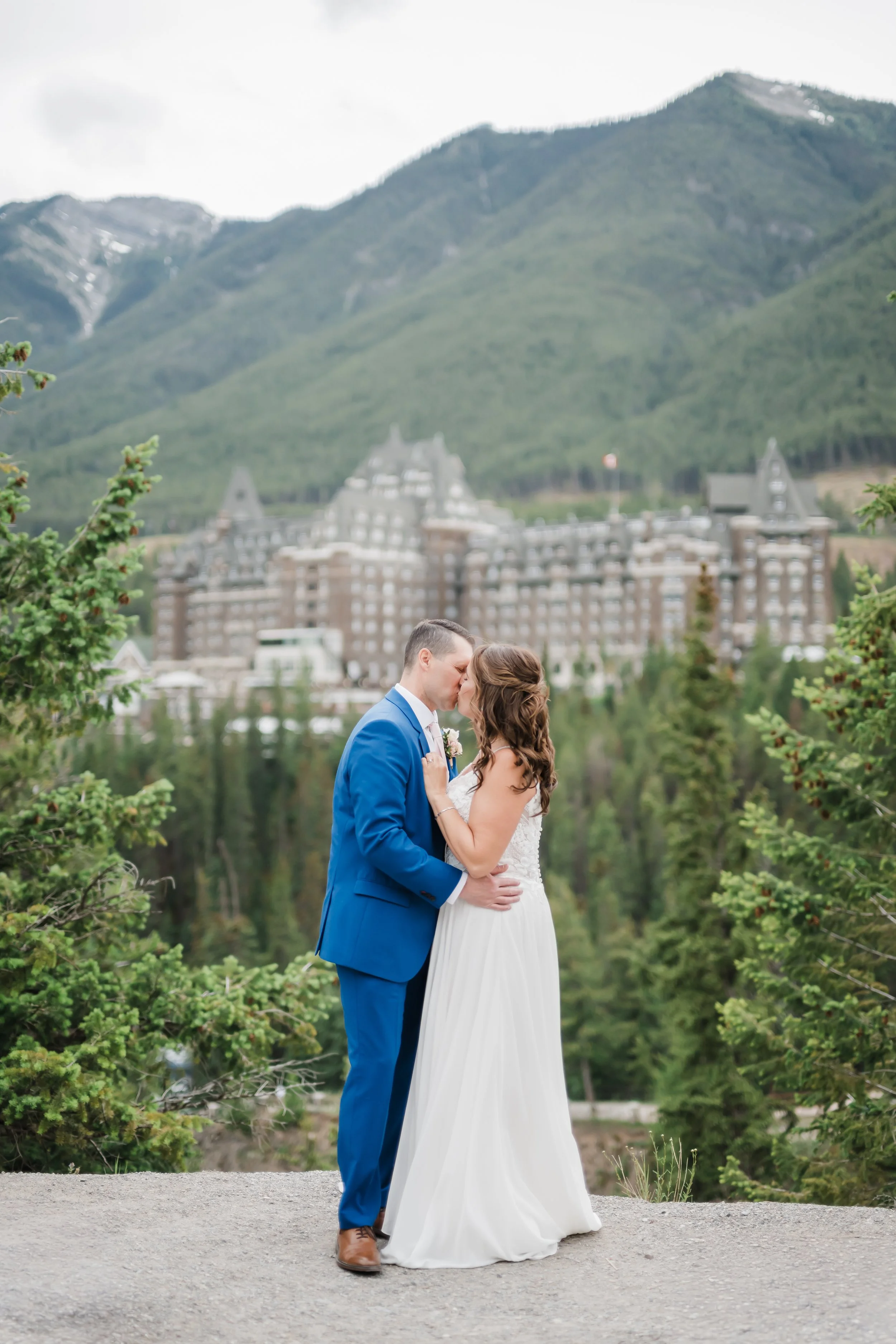 P&R_CalgaryWeddingPhotographer-36.jpeg