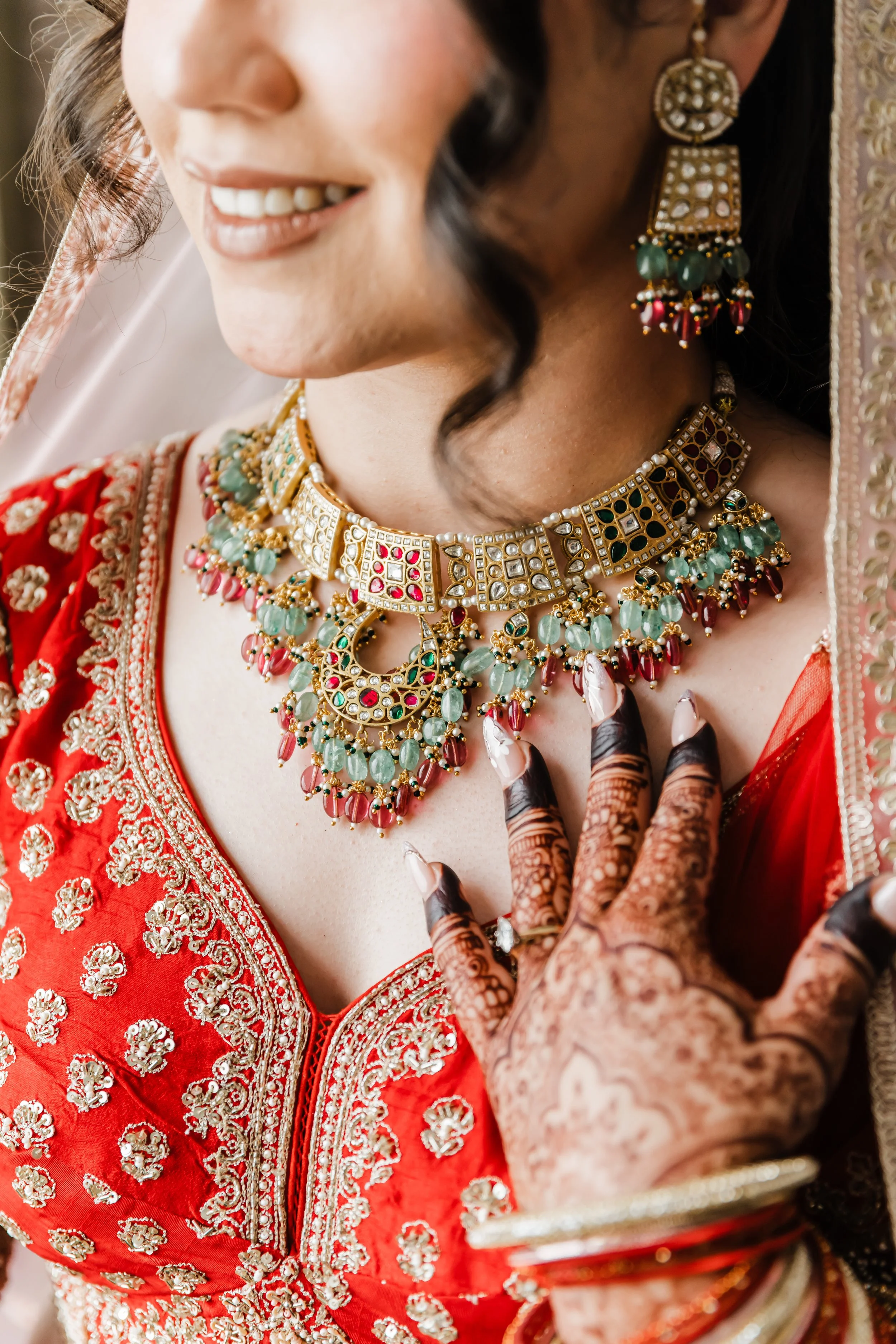 Anastasia_CalgaryIndianWeddingPhotographer-17.jpeg